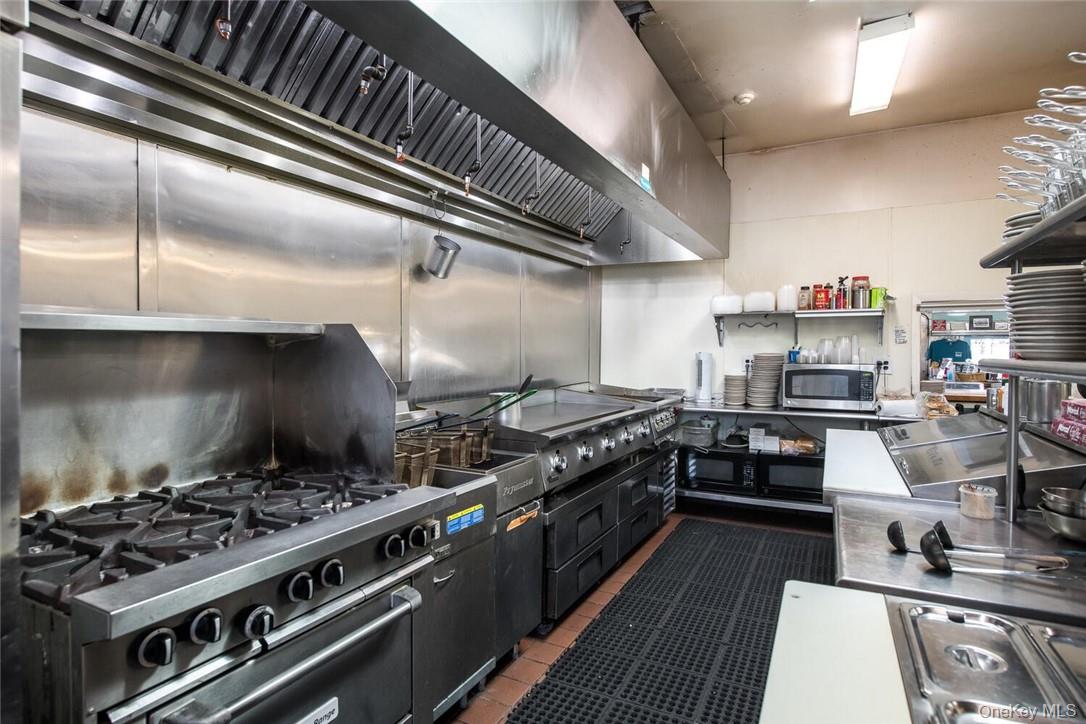 7550 N. Broadway, Red Hook, NY 12571