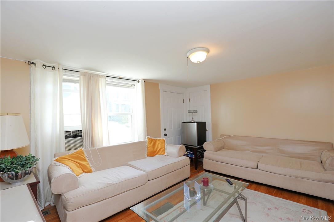 110 W Bridge Street, Saugerties, NY 12477