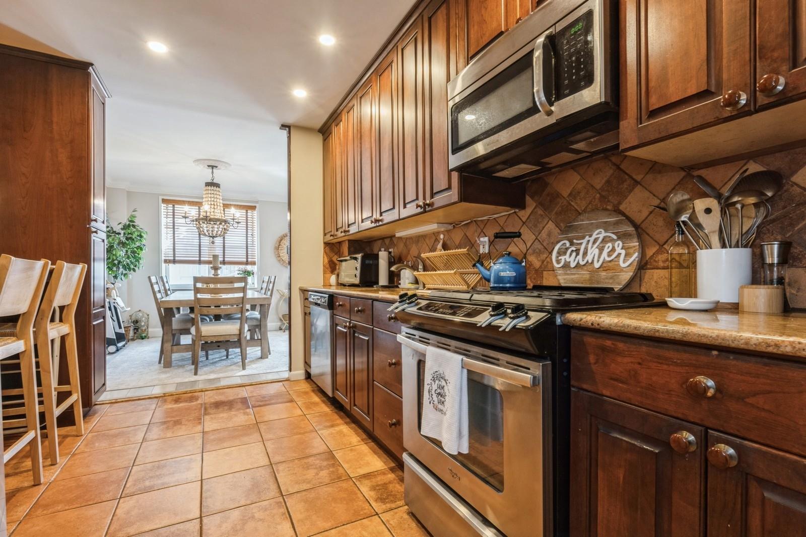 700 Shore Road # 2Z, Long Beach, NY 11561