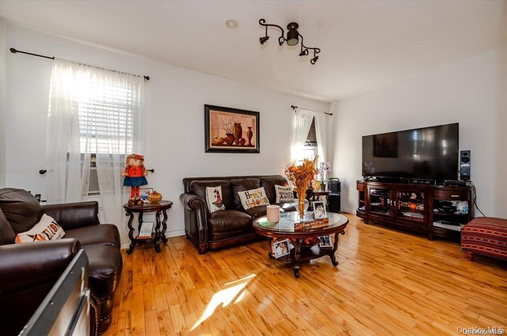 78-01 69th Road, Middle Village, NY 11379