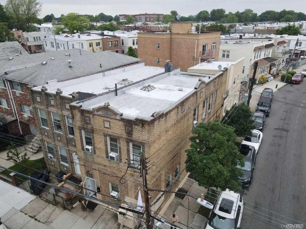 78-01 69th Road, Middle Village, NY 11379