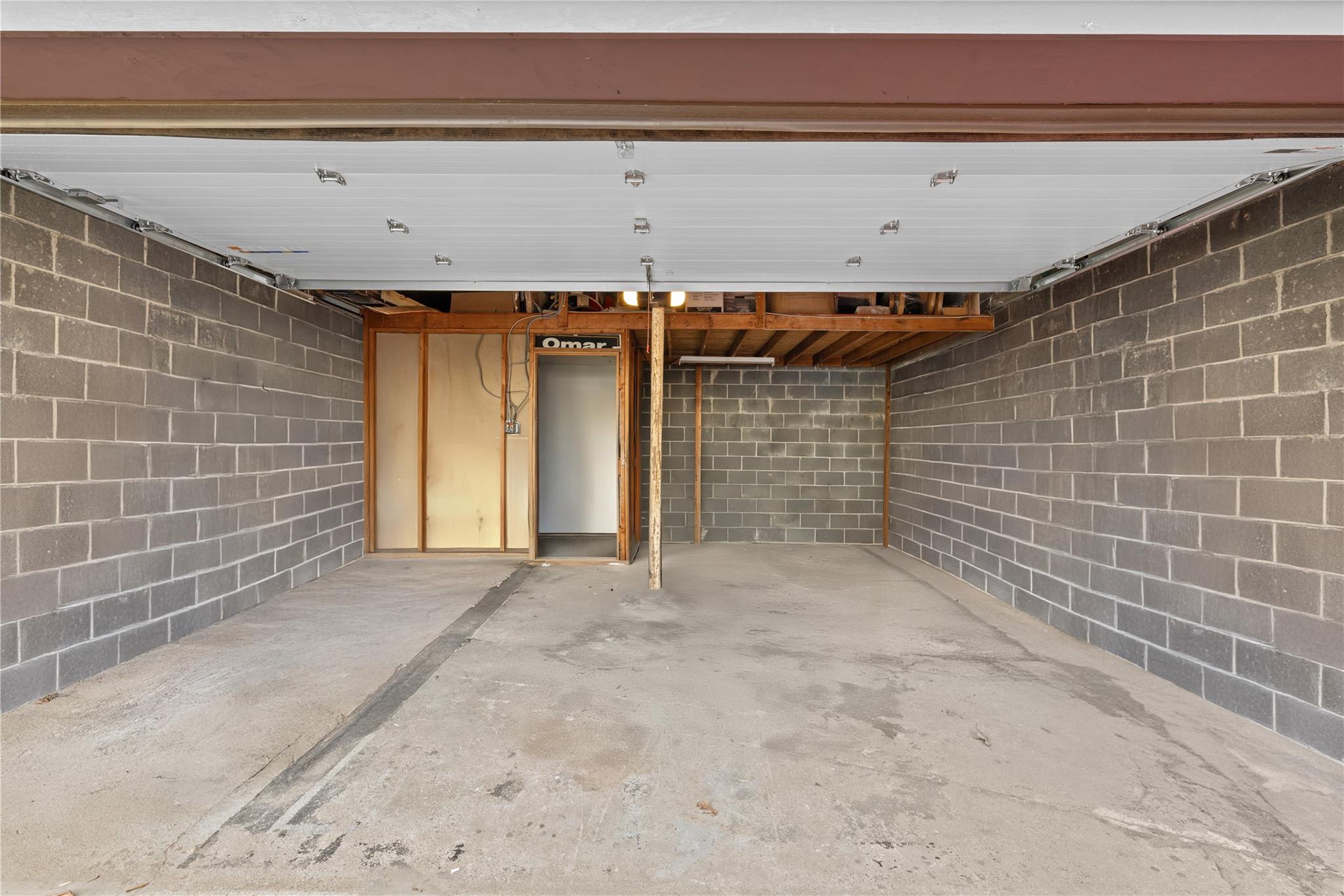 20 8, Staten Island, NY 10306