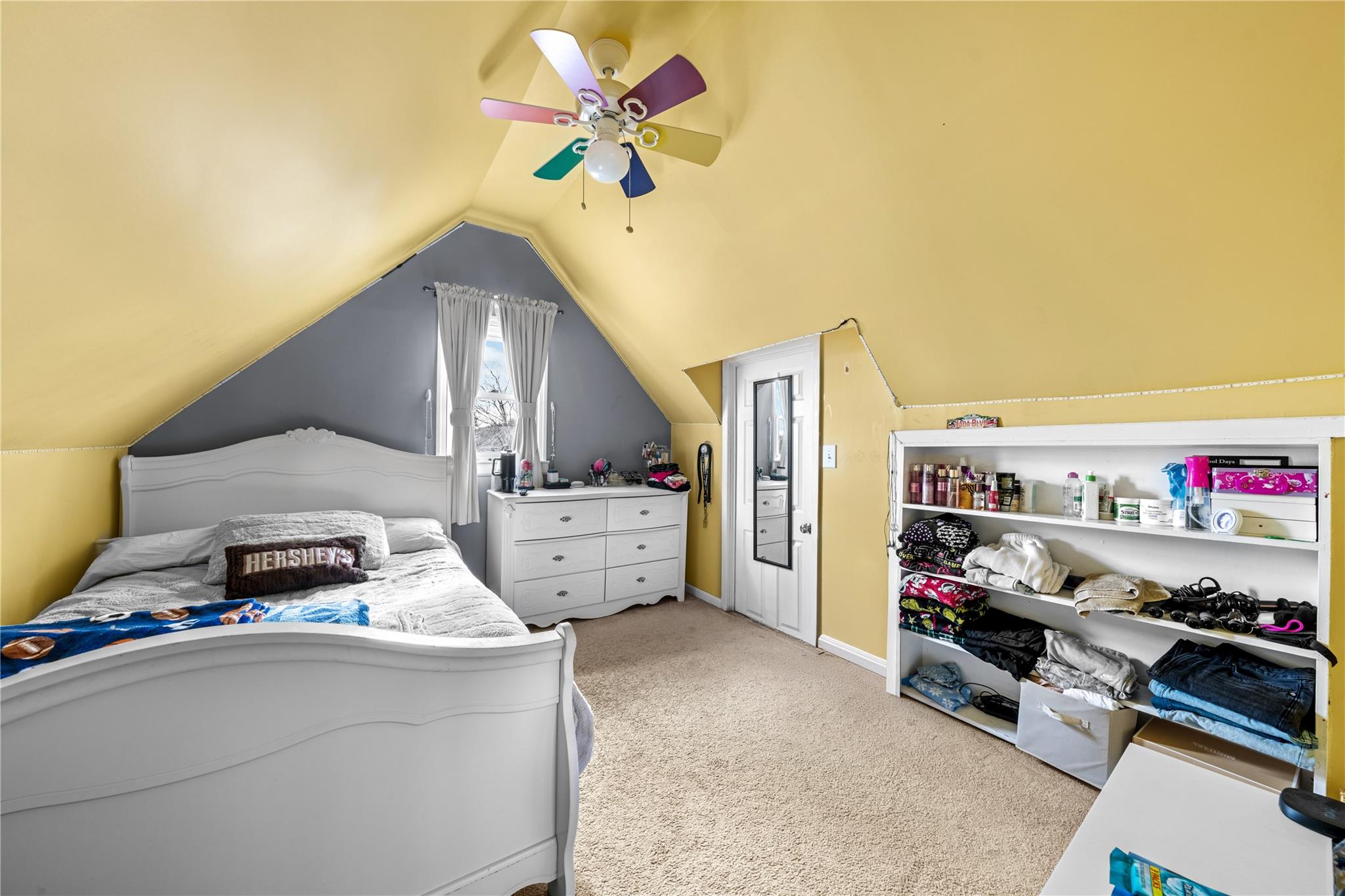 20 8, Staten Island, NY 10306