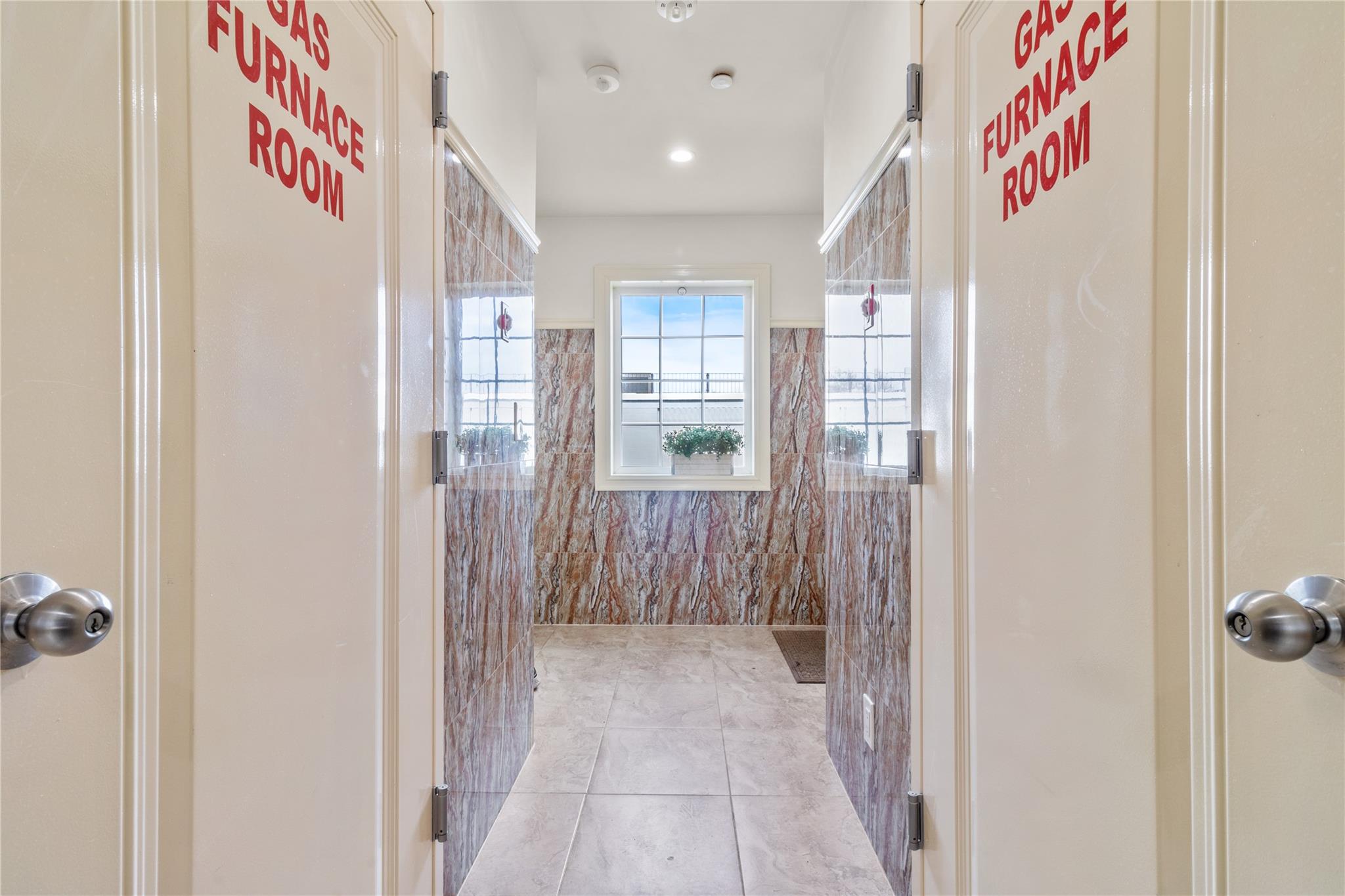 135-04 102nd Avenue, Richmond Hill S., NY 11419