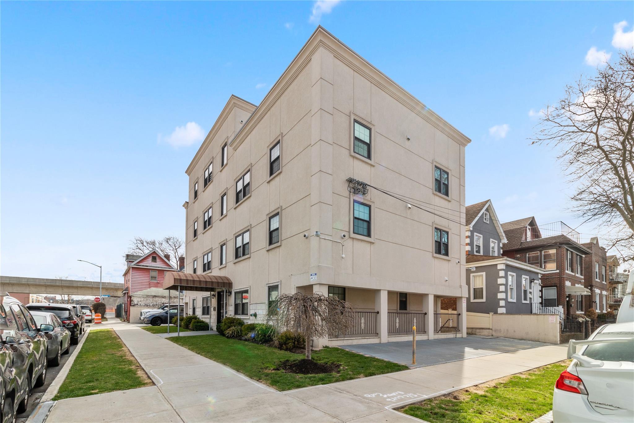 135-04 102nd Avenue, Richmond Hill S., NY 11419