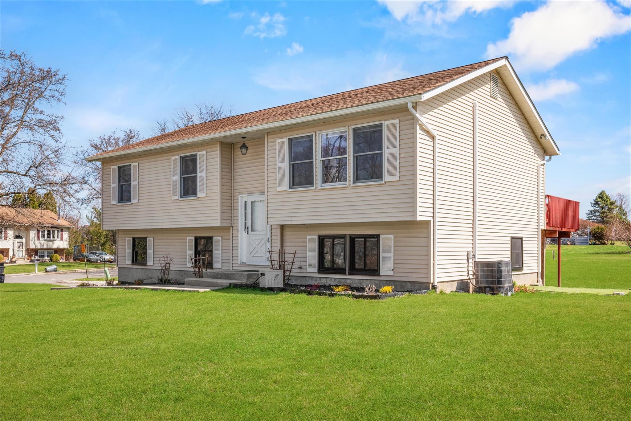 201 Tompkins Road, Montgomery, NY 12549