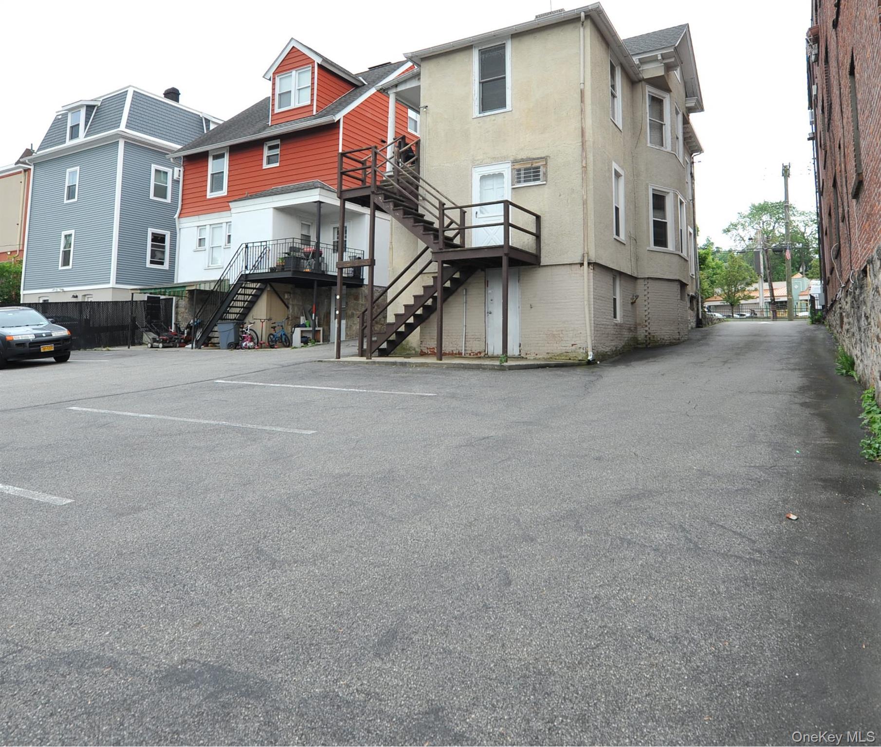 99 Croton Avenue, Ossining, NY 10562