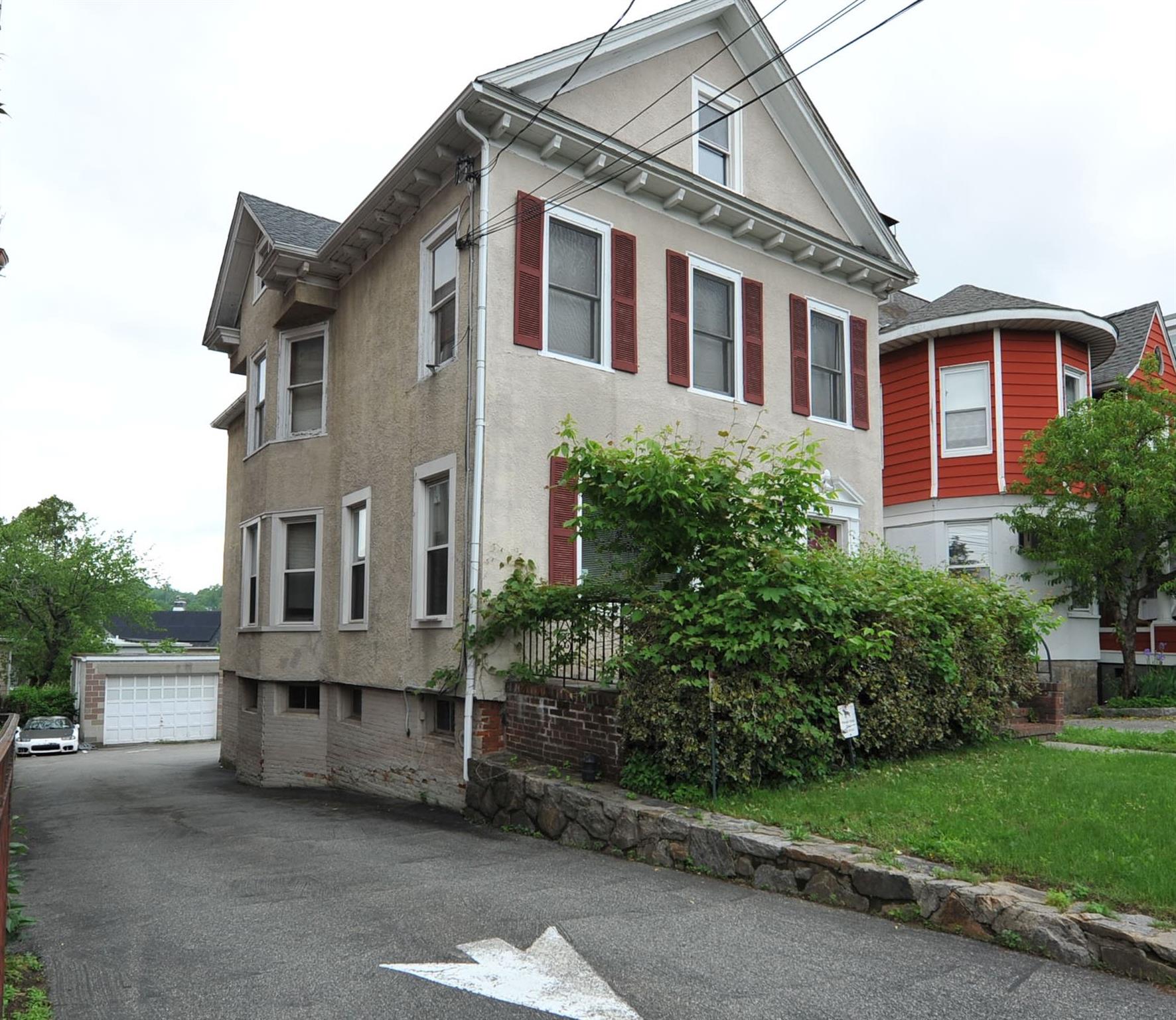 99 Croton Avenue, Ossining, NY 10562