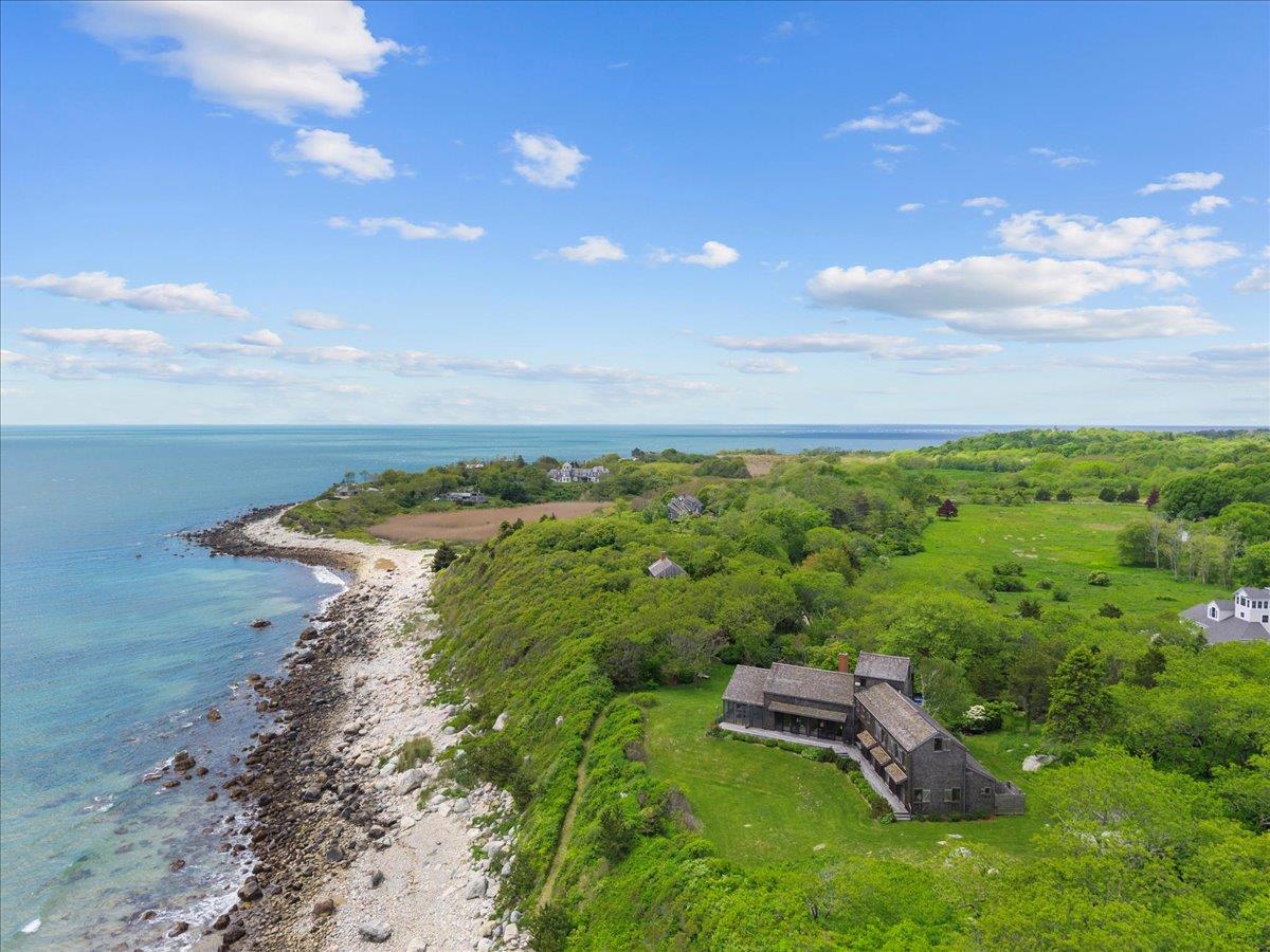 1635 Isabella Beach Road, Fishers Island, NY 06390