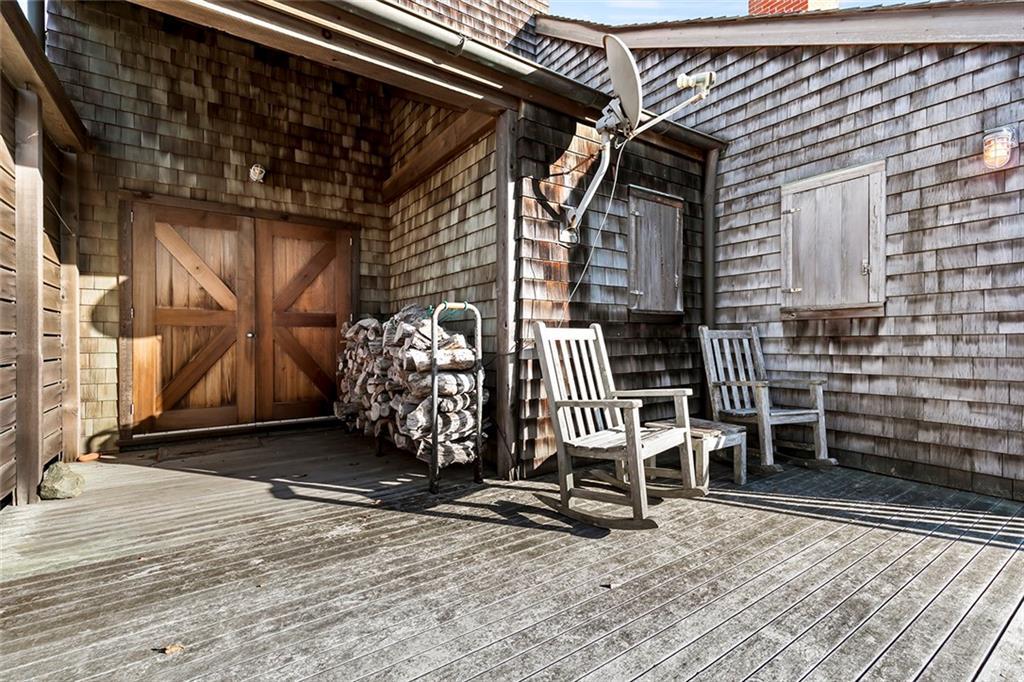 1635 Isabella Beach Road, Fishers Island, NY 06390