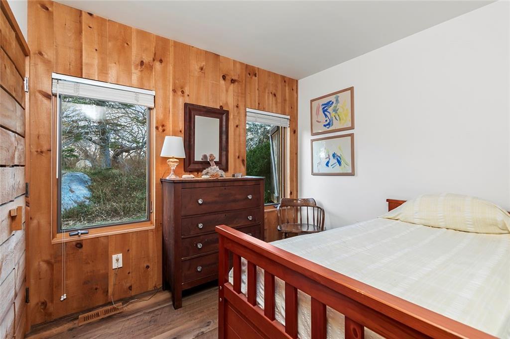 1635 Isabella Beach Road, Fishers Island, NY 06390