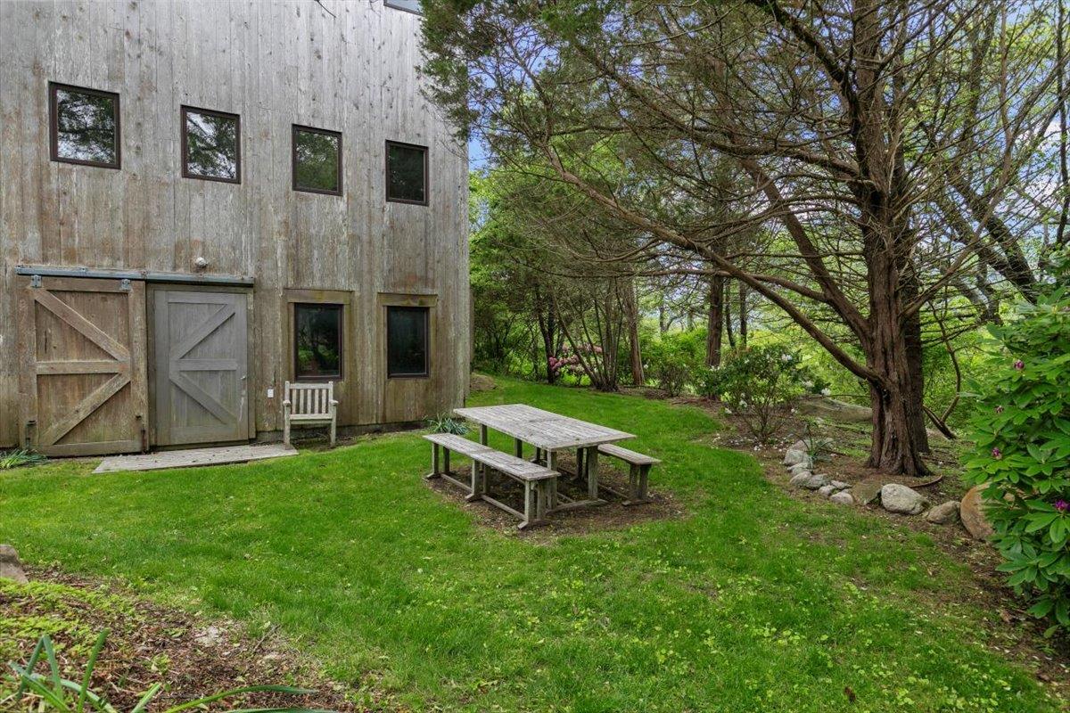 1635 Isabella Beach Road, Fishers Island, NY 06390