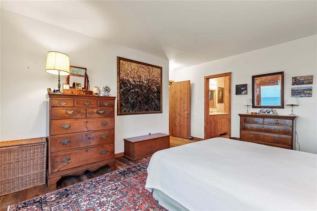 1635 Isabella Beach Road, Fishers Island, NY 06390