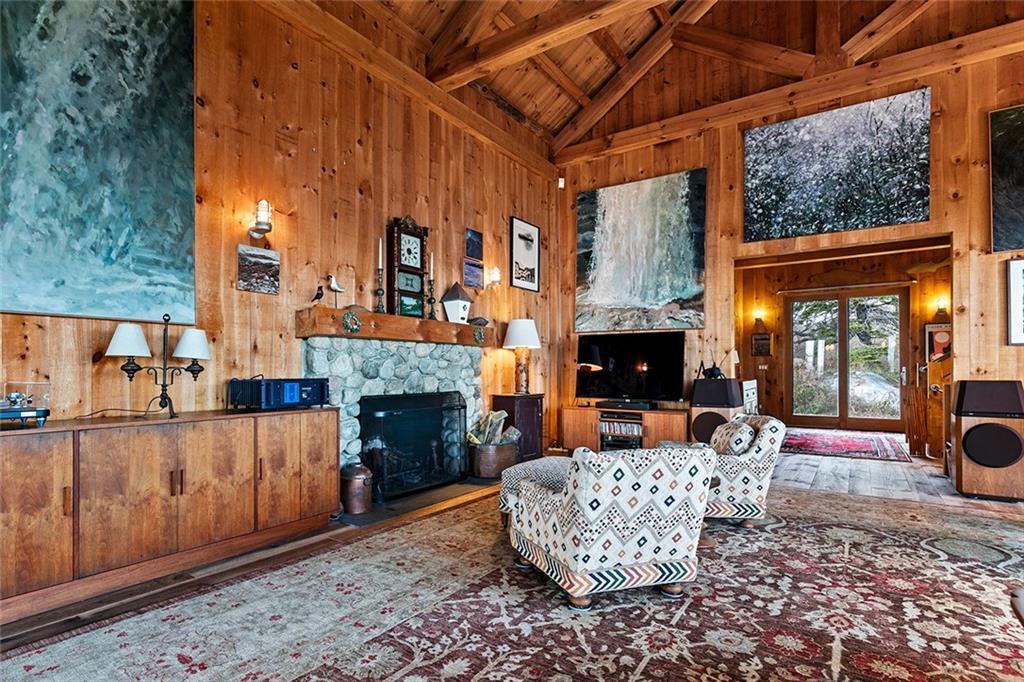 1635 Isabella Beach Road, Fishers Island, NY 06390