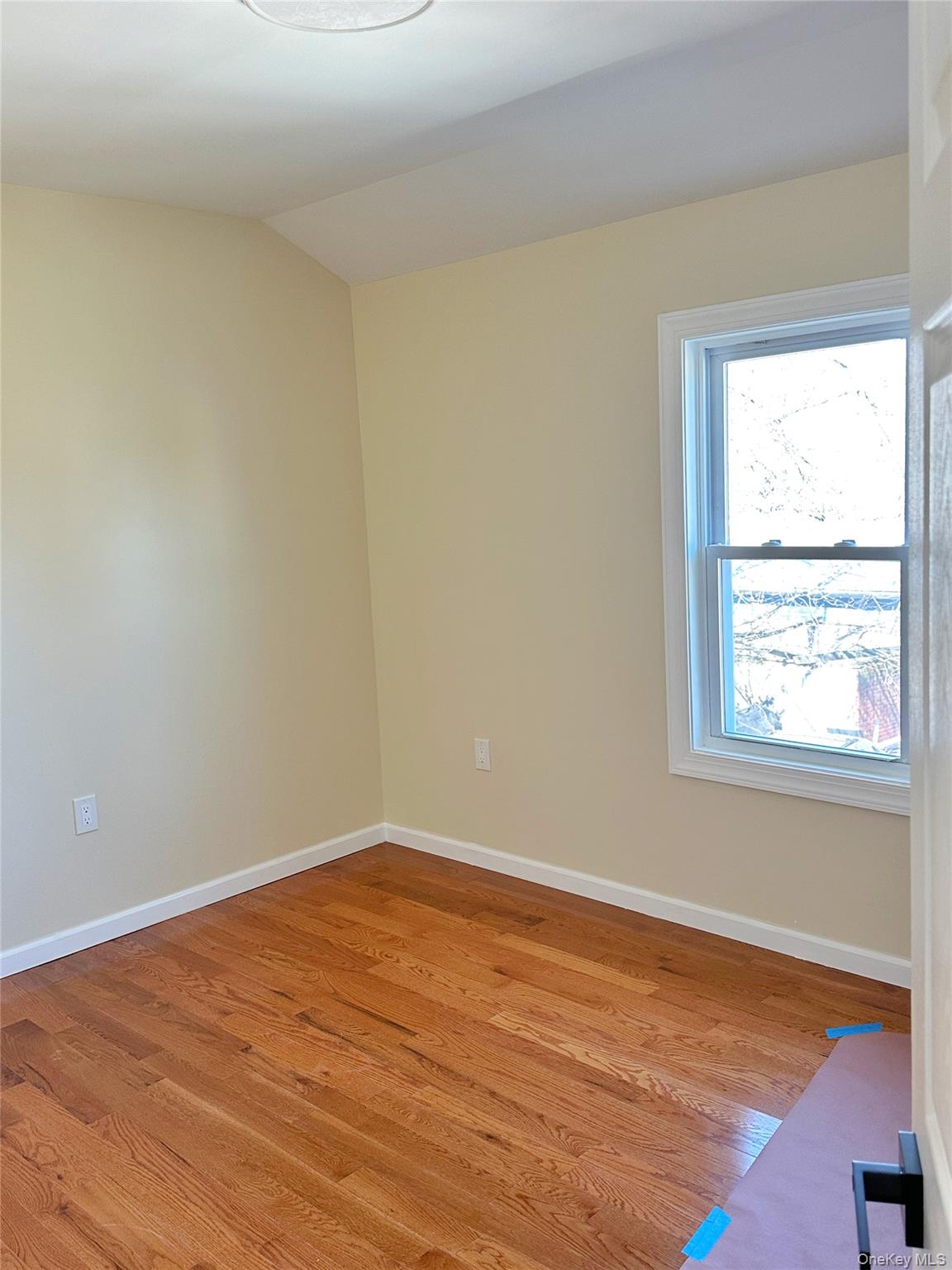 118-32 200th Street, Saint Albans, NY 11412