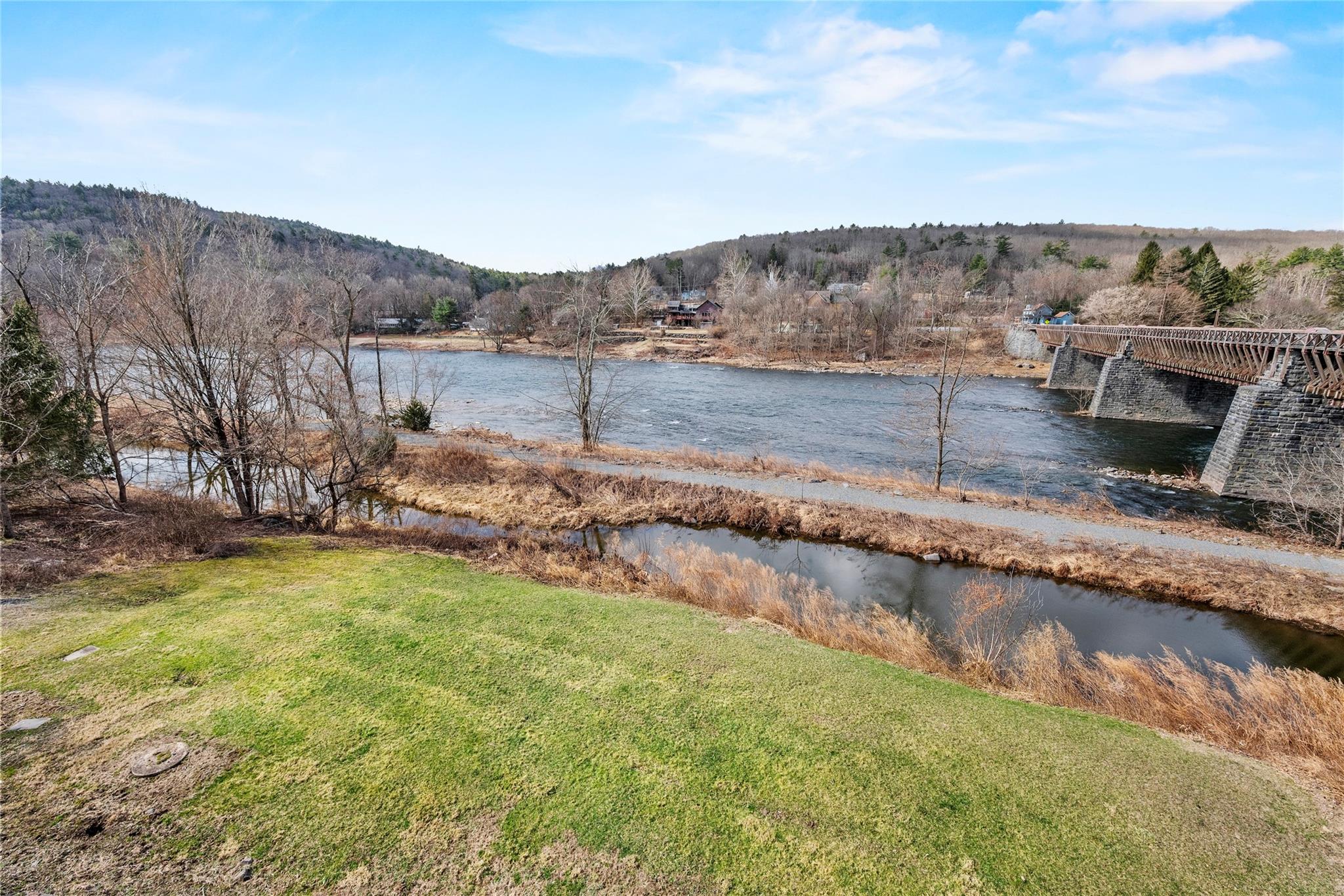 4223 NY State Route 97, Barryville, NY 12719