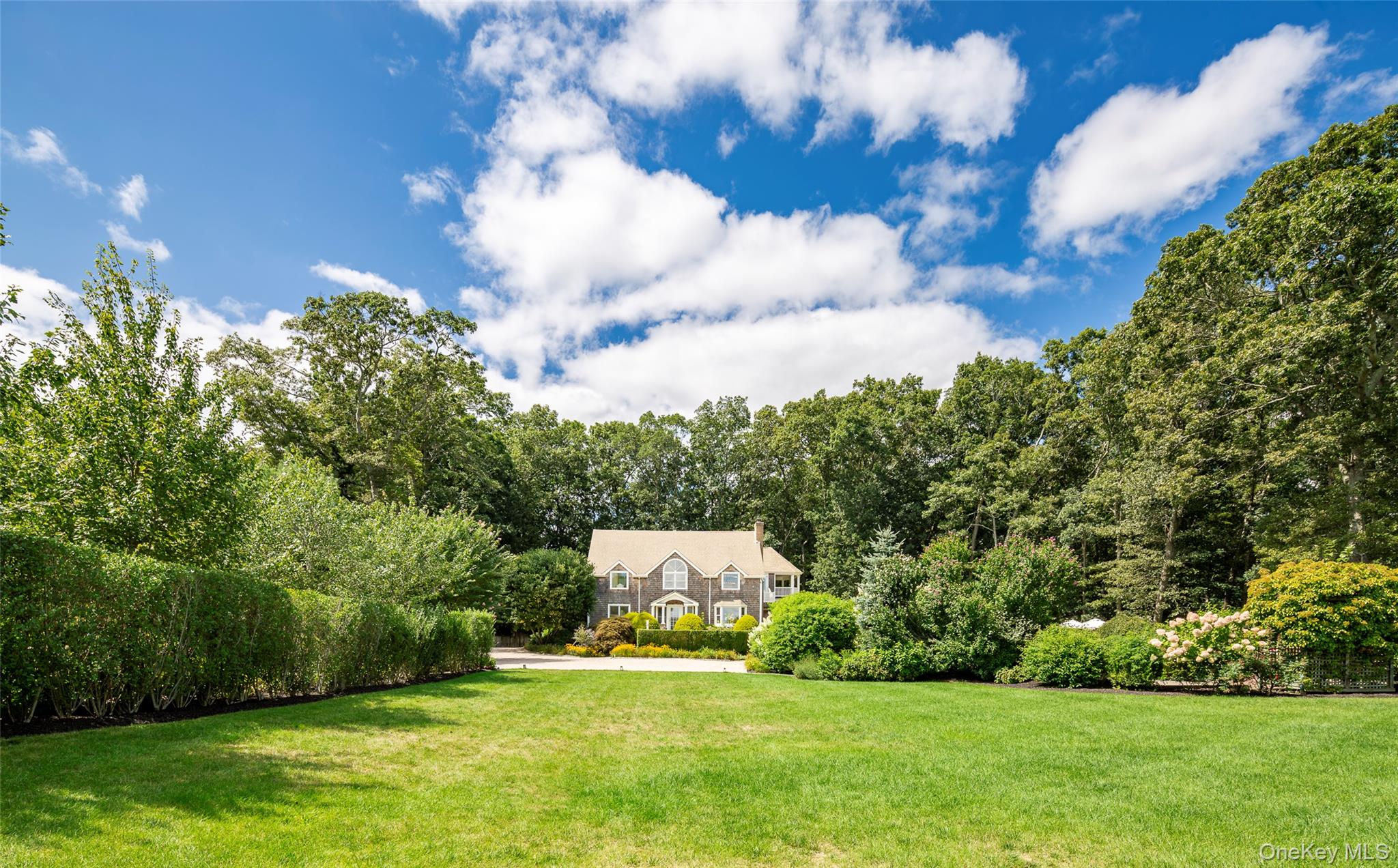 652 Noyack Path, Water Mill, NY 11976