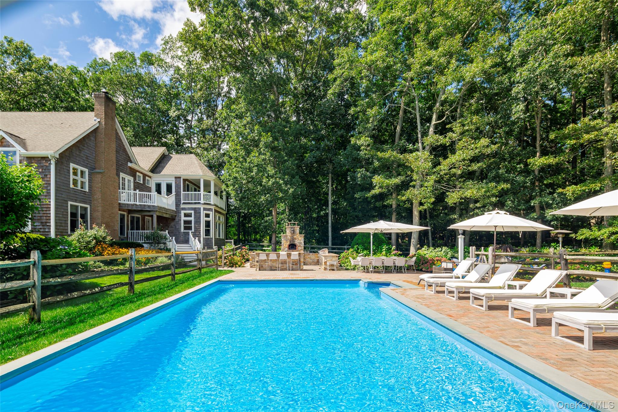 652 Noyack Path, Water Mill, NY 11976