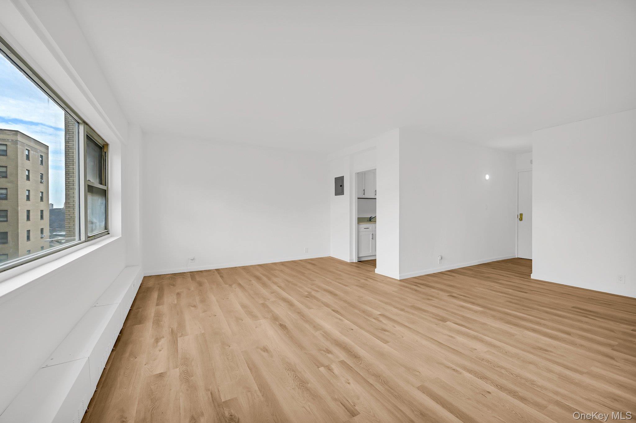 3 Fordham Hill Oval # 14F, Bronx, NY 10468