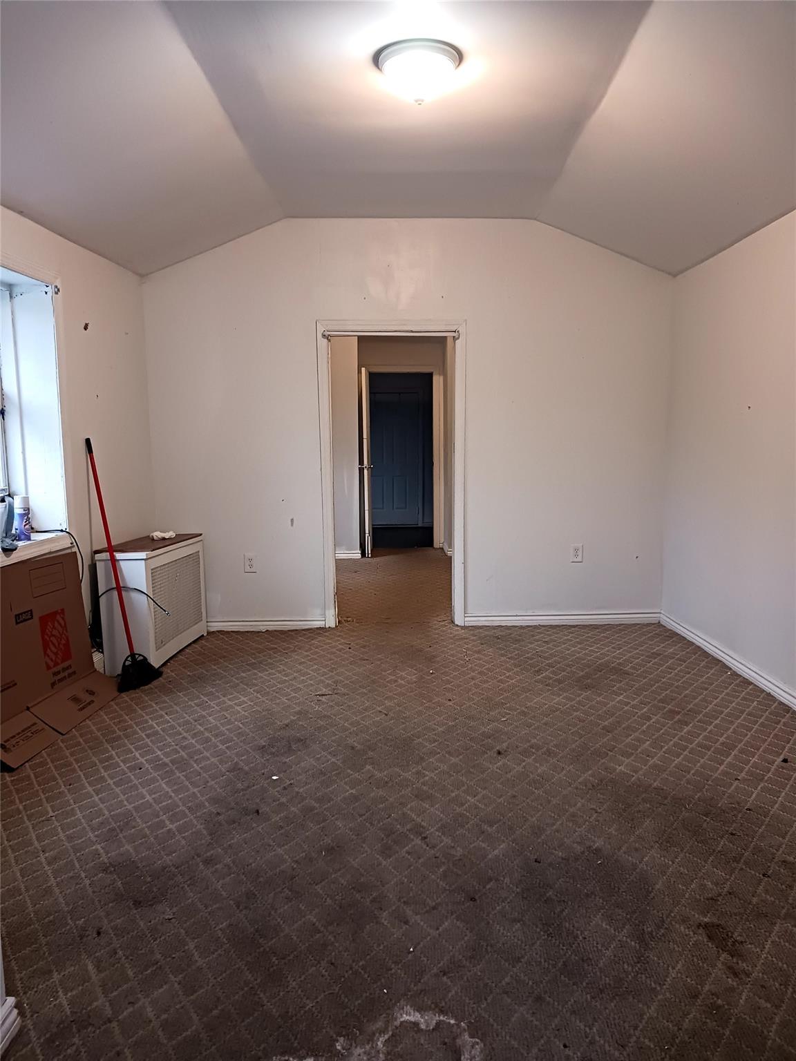 102-23 Russell Street, Hamilton Beach, NY 11414