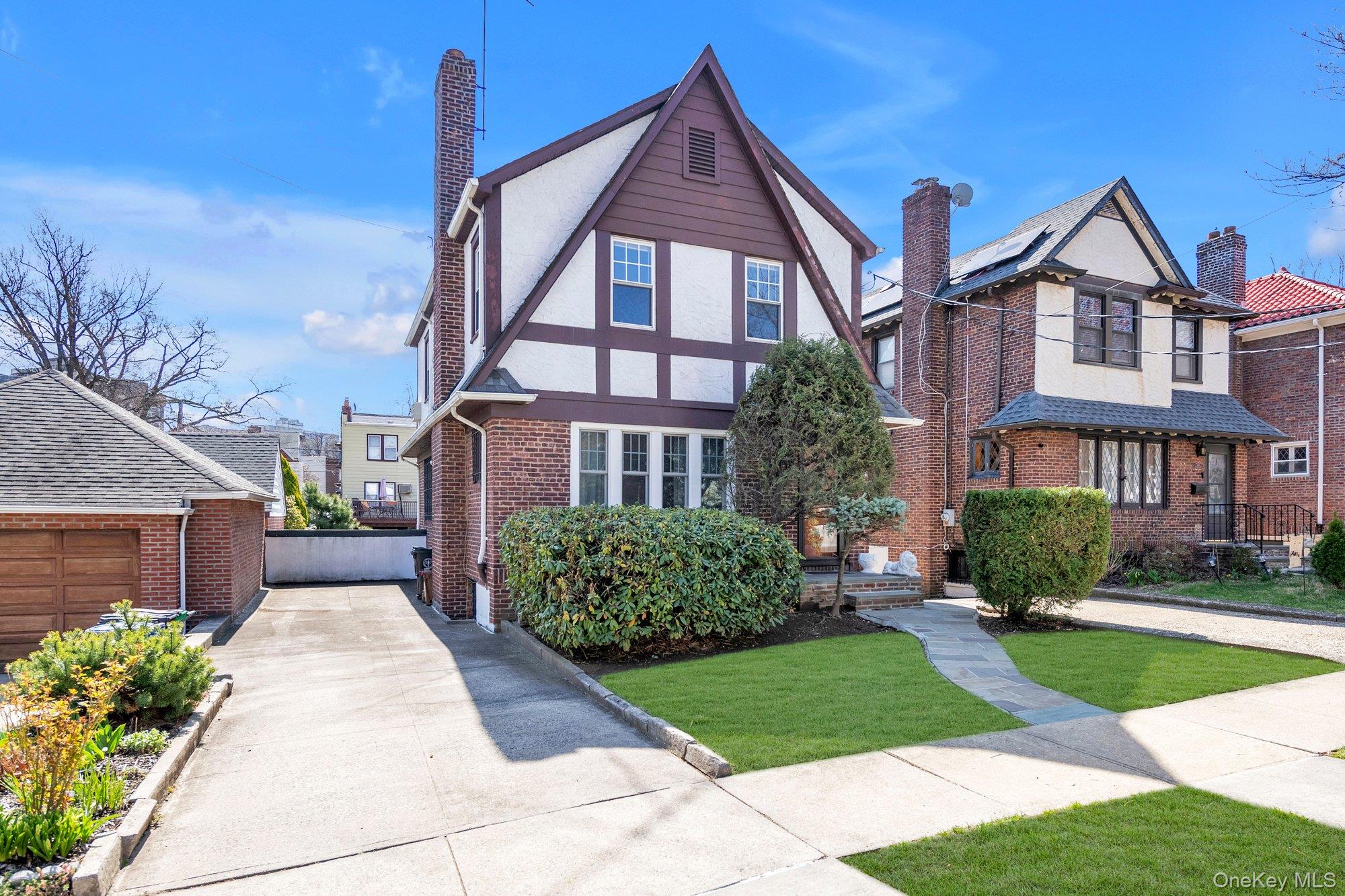 1242 Pawnee Place, Bronx, NY 10461