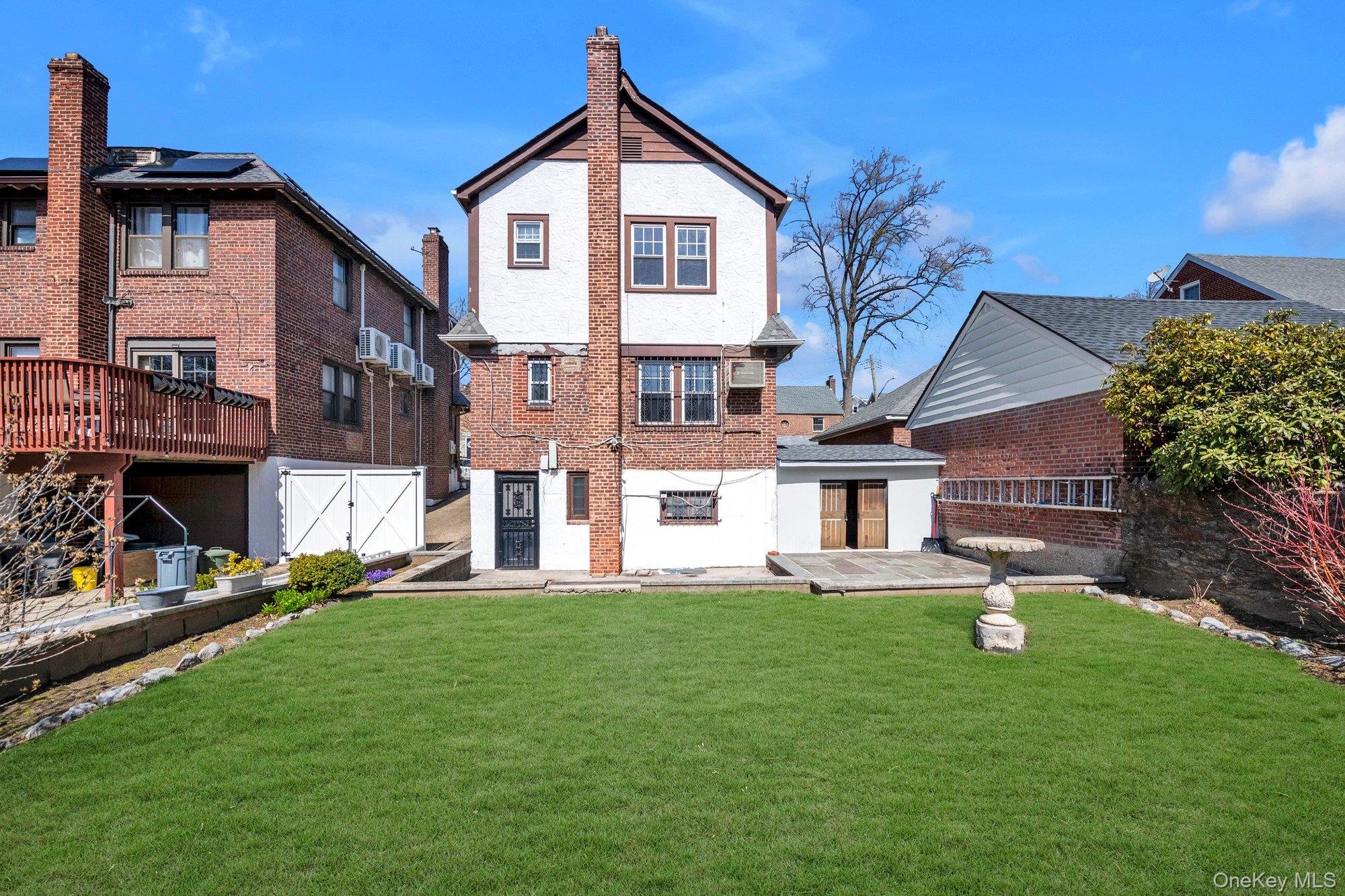 1242 Pawnee Place, Bronx, NY 10461