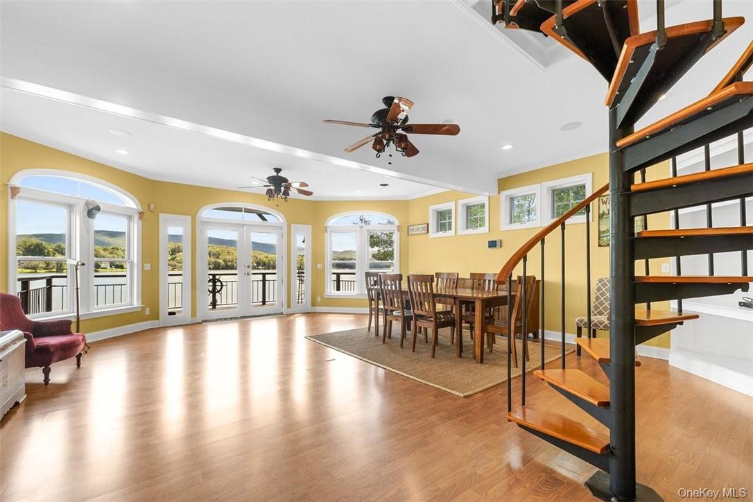 545 Shore Drive, New Windsor, NY 12553