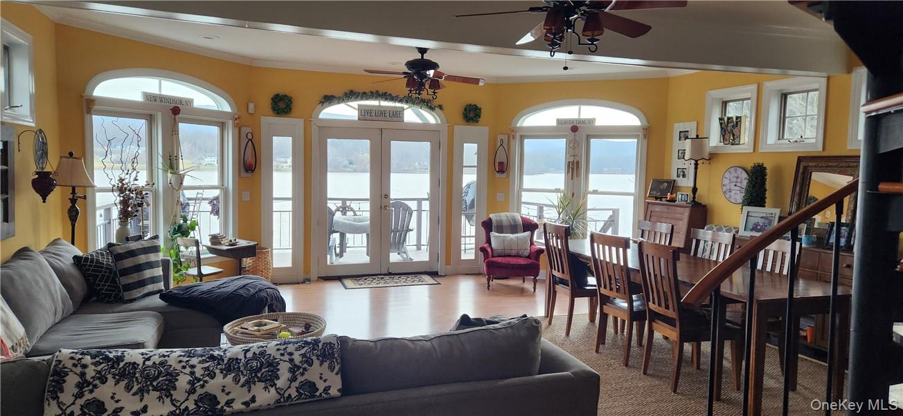 545 Shore Drive, New Windsor, NY 12553