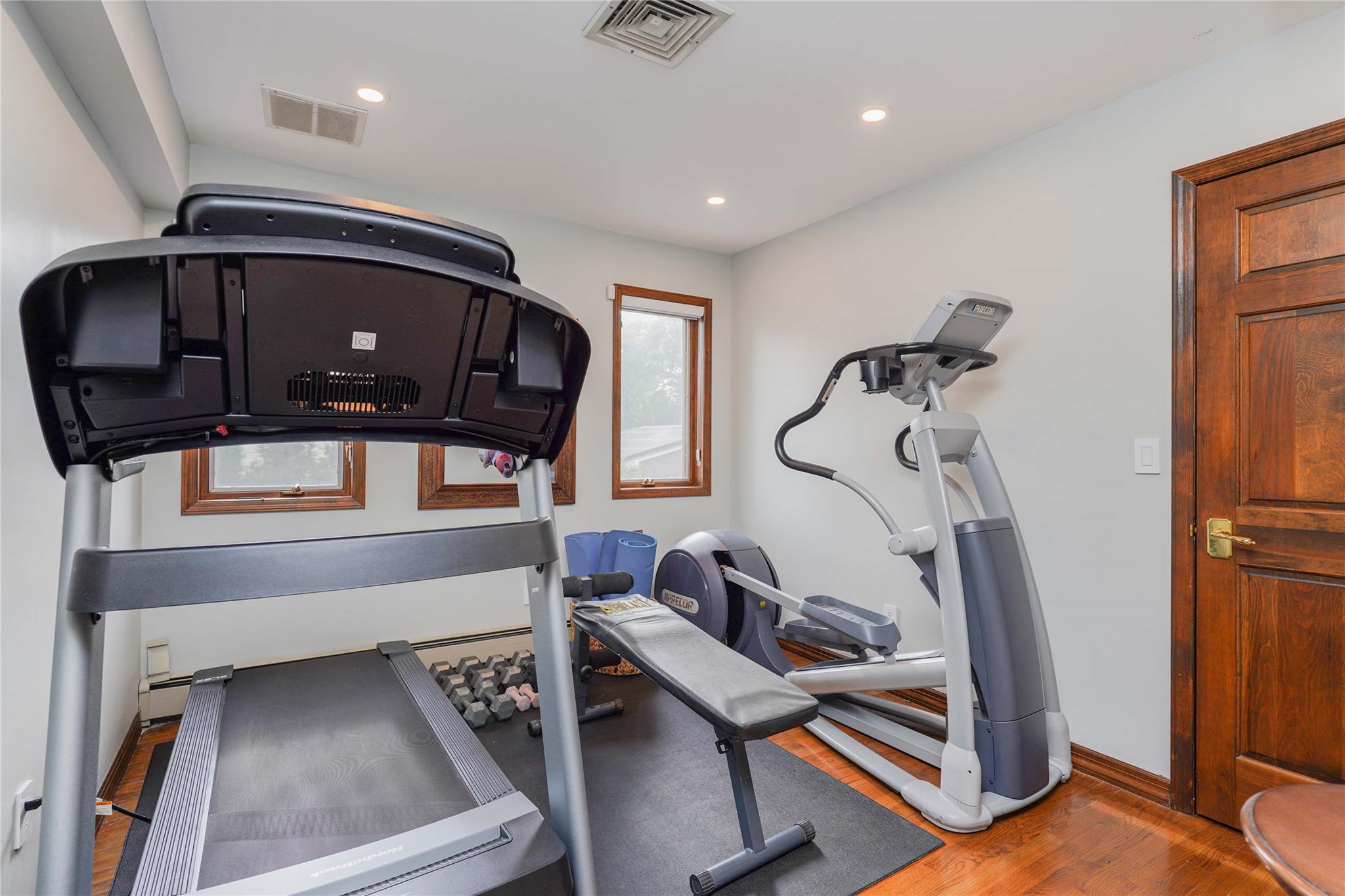 42 Elmhurst Avenue, Staten Island, NY 10301