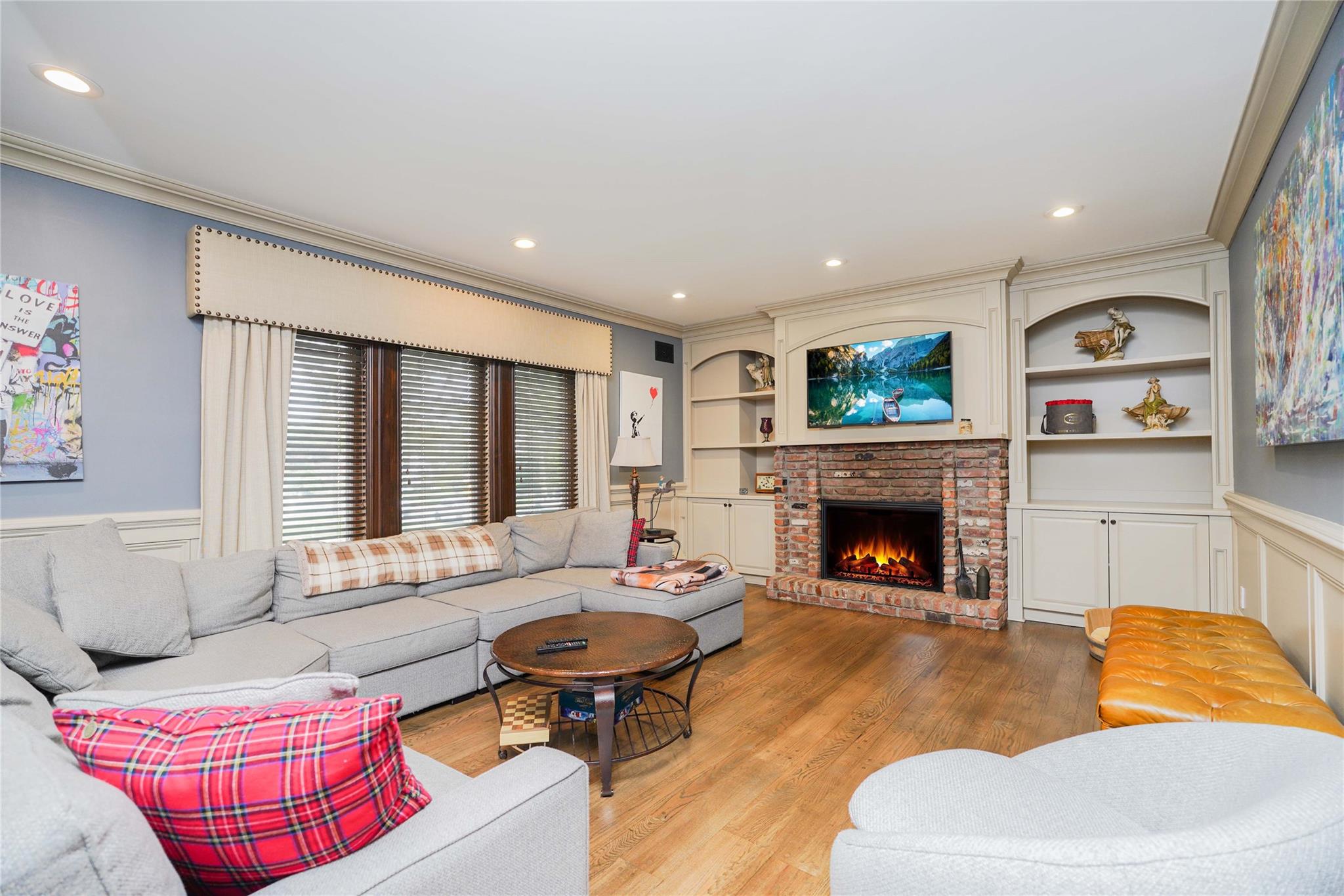 42 Elmhurst Avenue, Staten Island, NY 10301