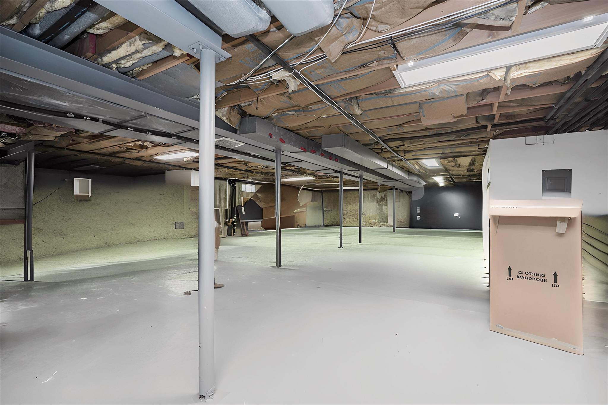 42 Elmhurst Avenue, Staten Island, NY 10301