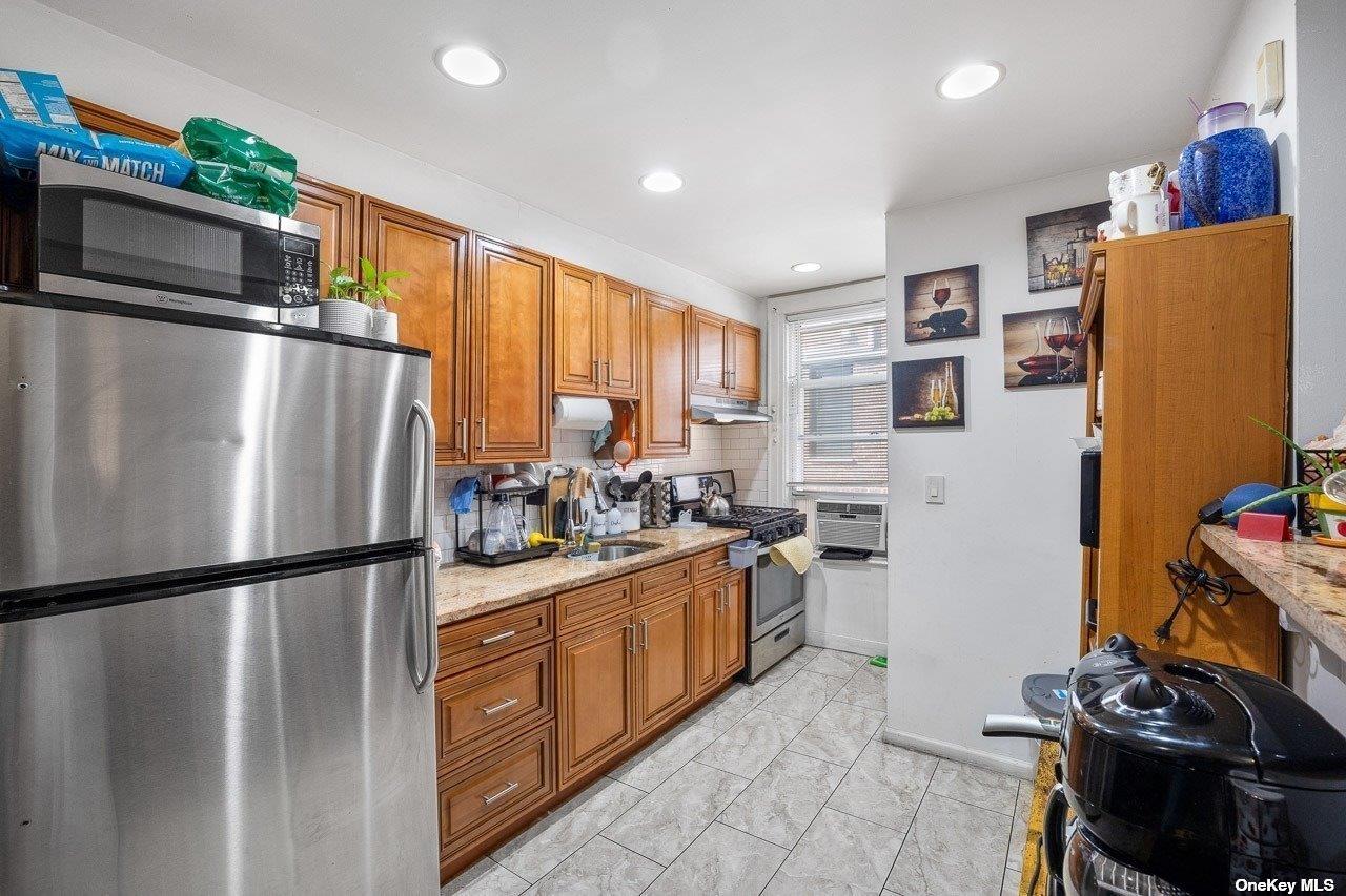 147-16 20th Avenue, Whitestone, NY 11357