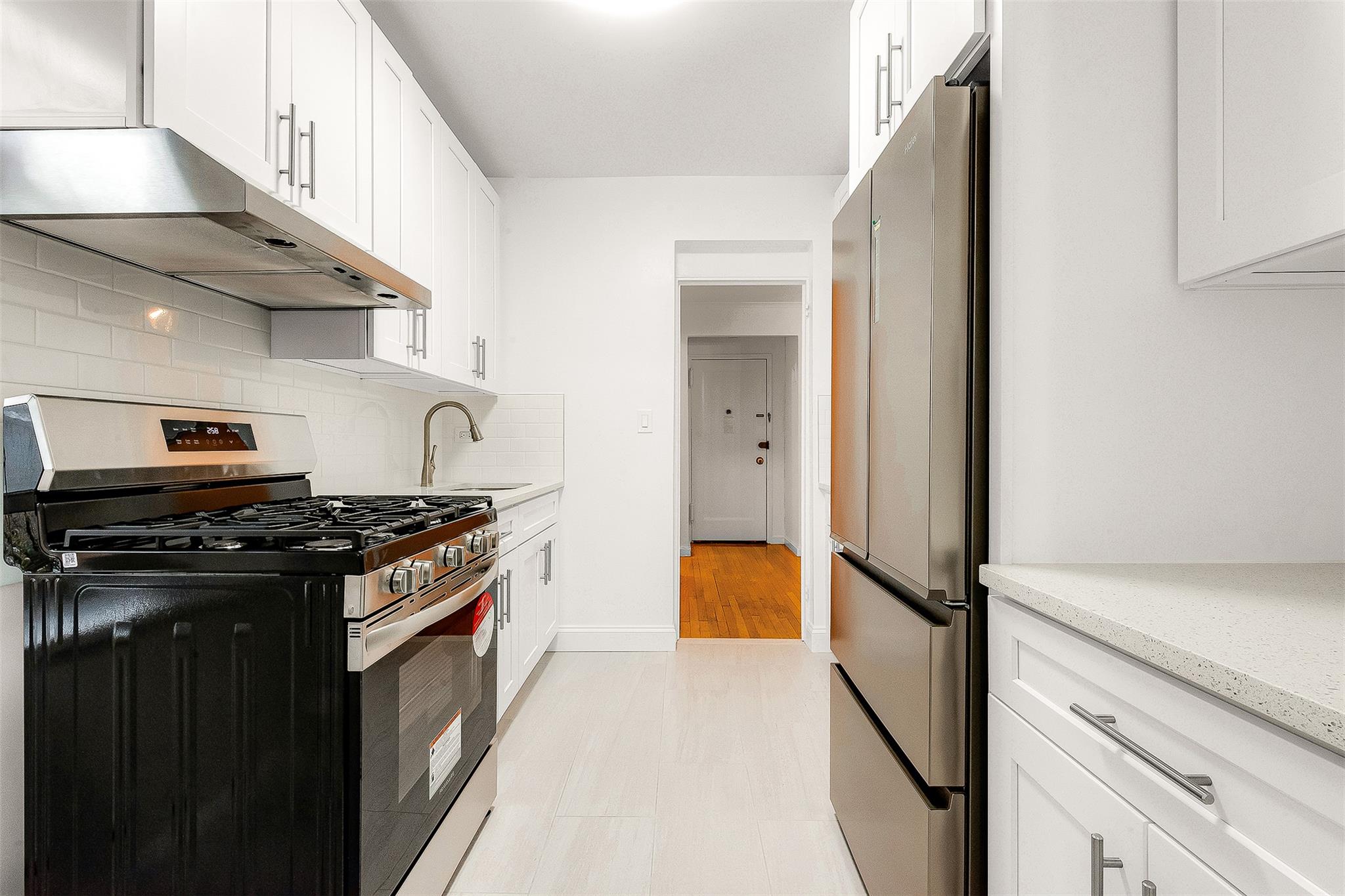 67-66 108th Street # D31, Forest Hills, NY 11375