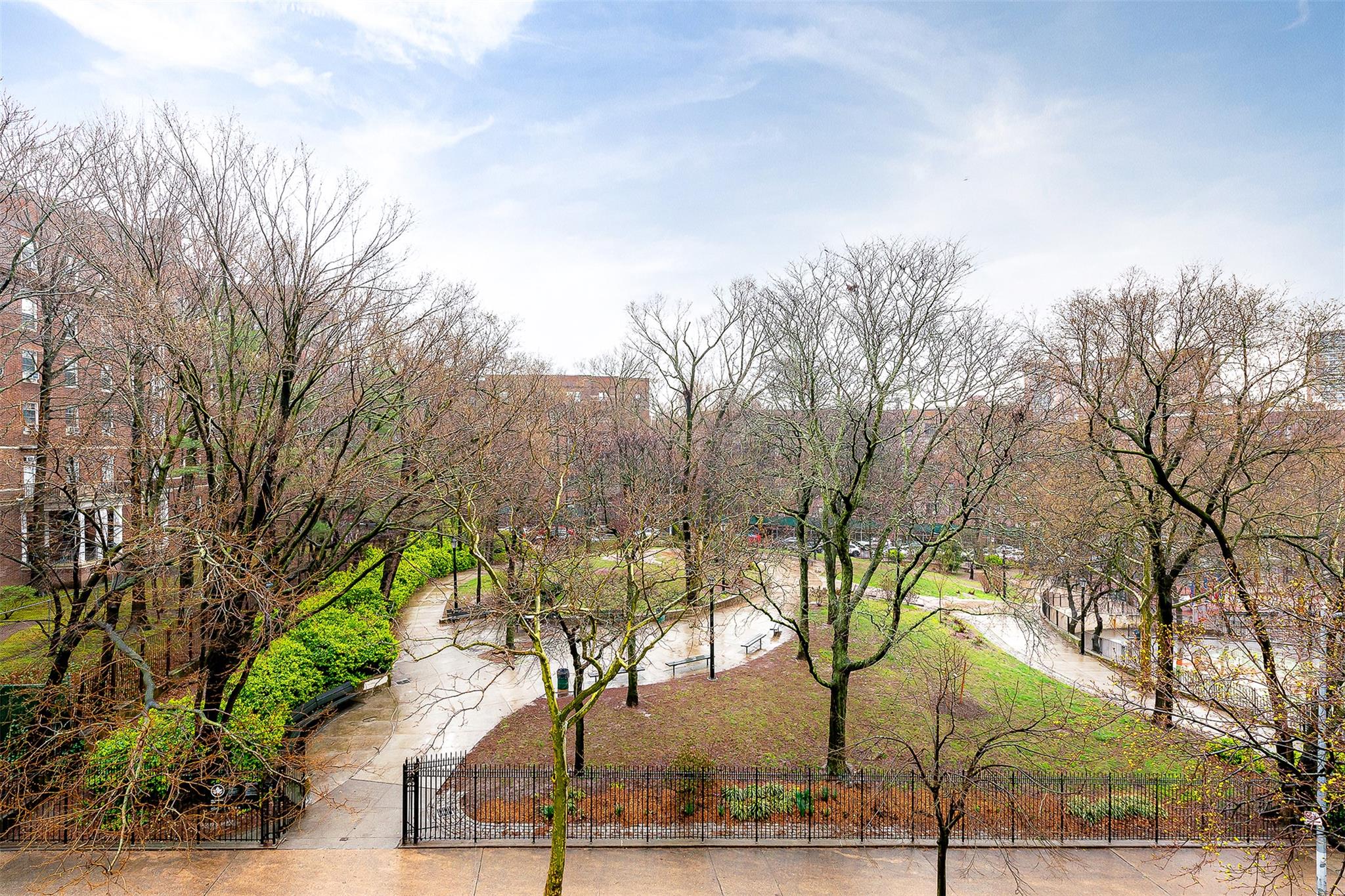 67-66 108th Street # D31, Forest Hills, NY 11375