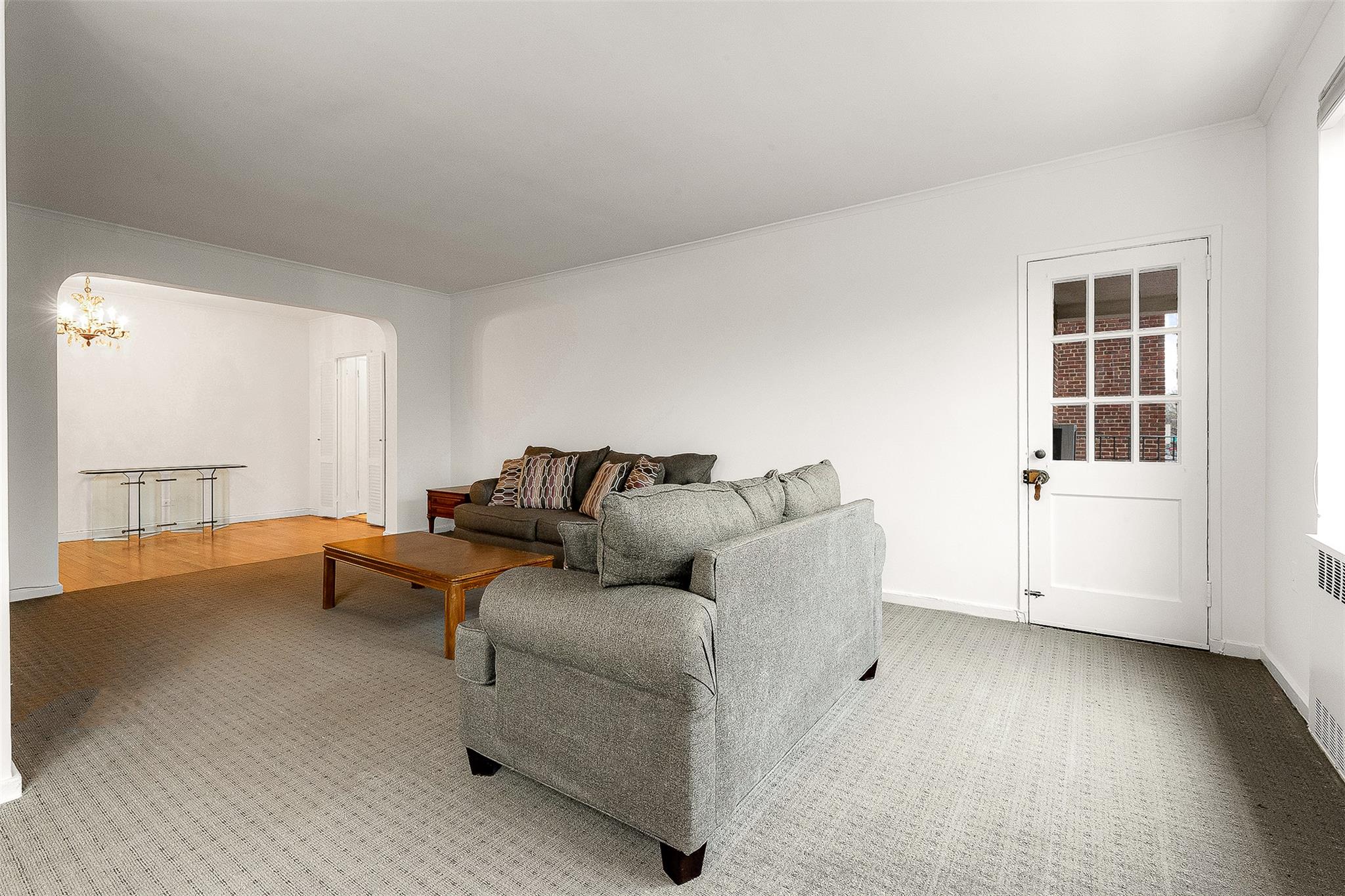 67-66 108th Street # D31, Forest Hills, NY 11375