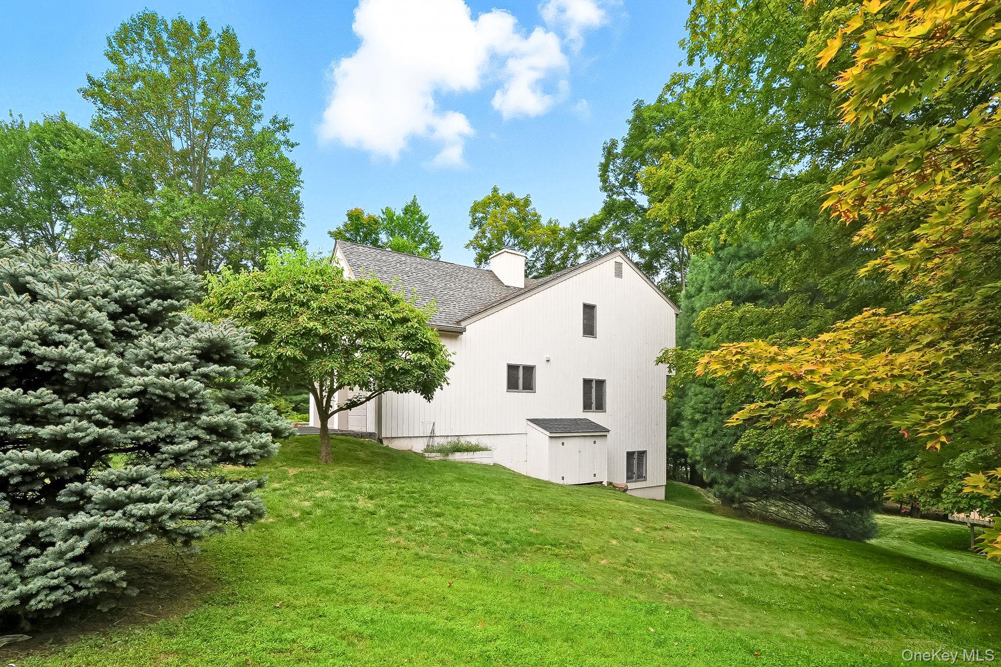 181 Arbor Crest, Somers, NY 10589