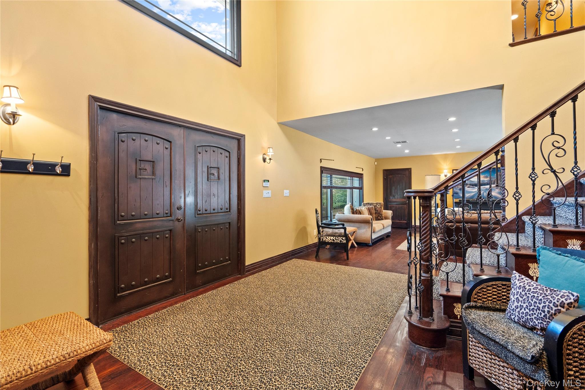 1 Pine Valley Road, Upper Brookville, NY 11771