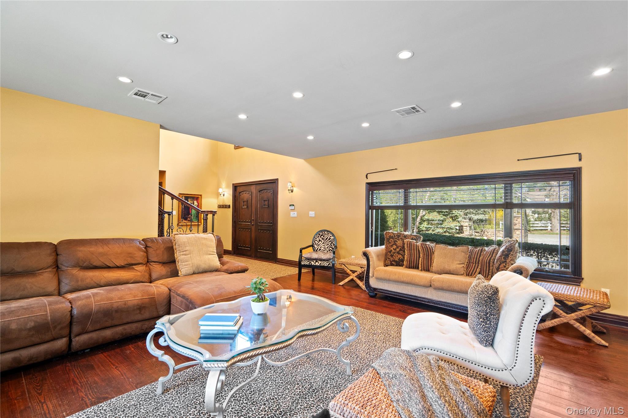 1 Pine Valley Road, Upper Brookville, NY 11771