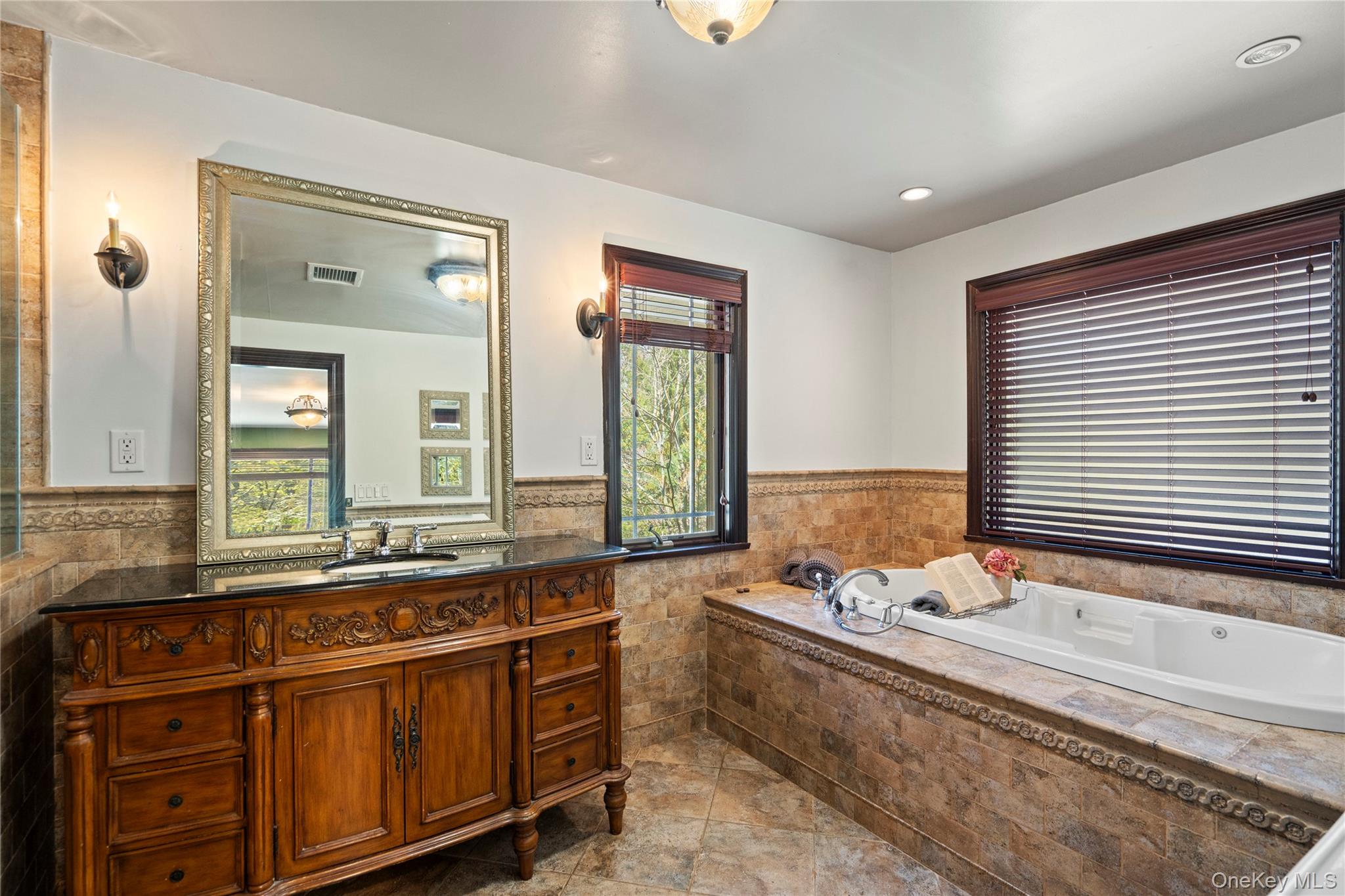 1 Pine Valley Road, Upper Brookville, NY 11771