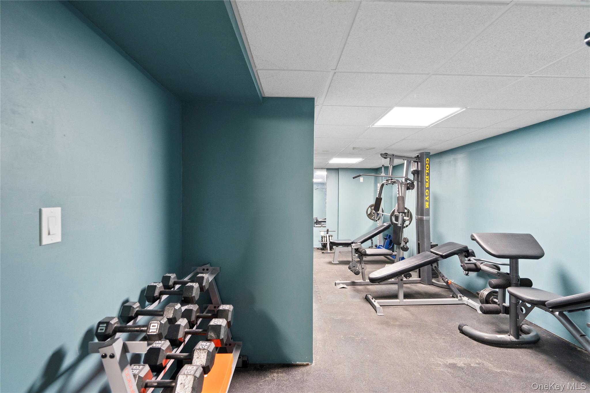 1 Pine Valley Road, Upper Brookville, NY 11771