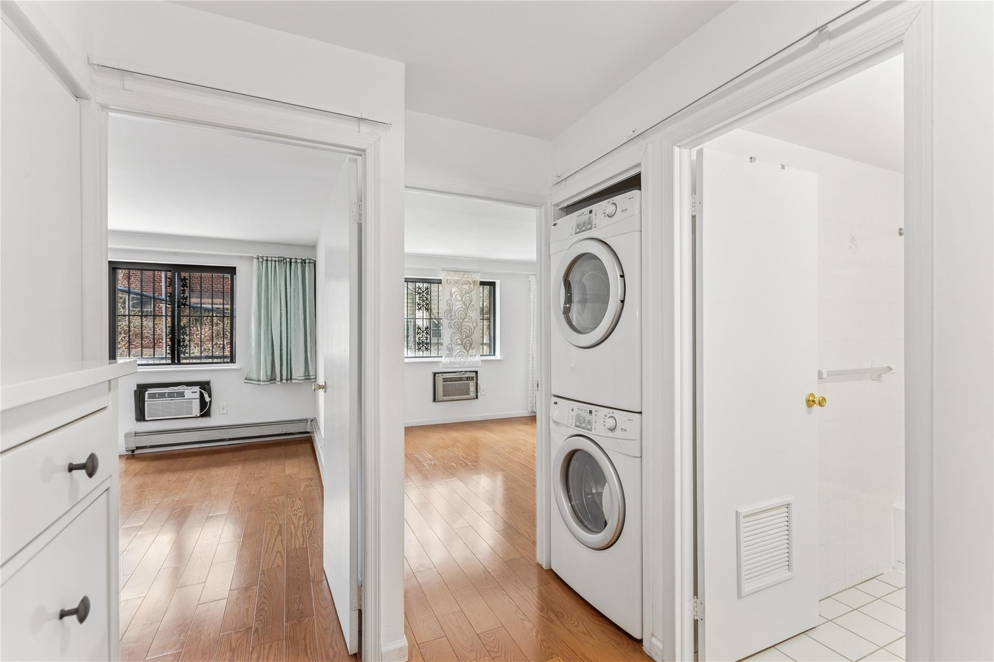 4158 Judge Street # 2B, Elmhurst, NY 11373