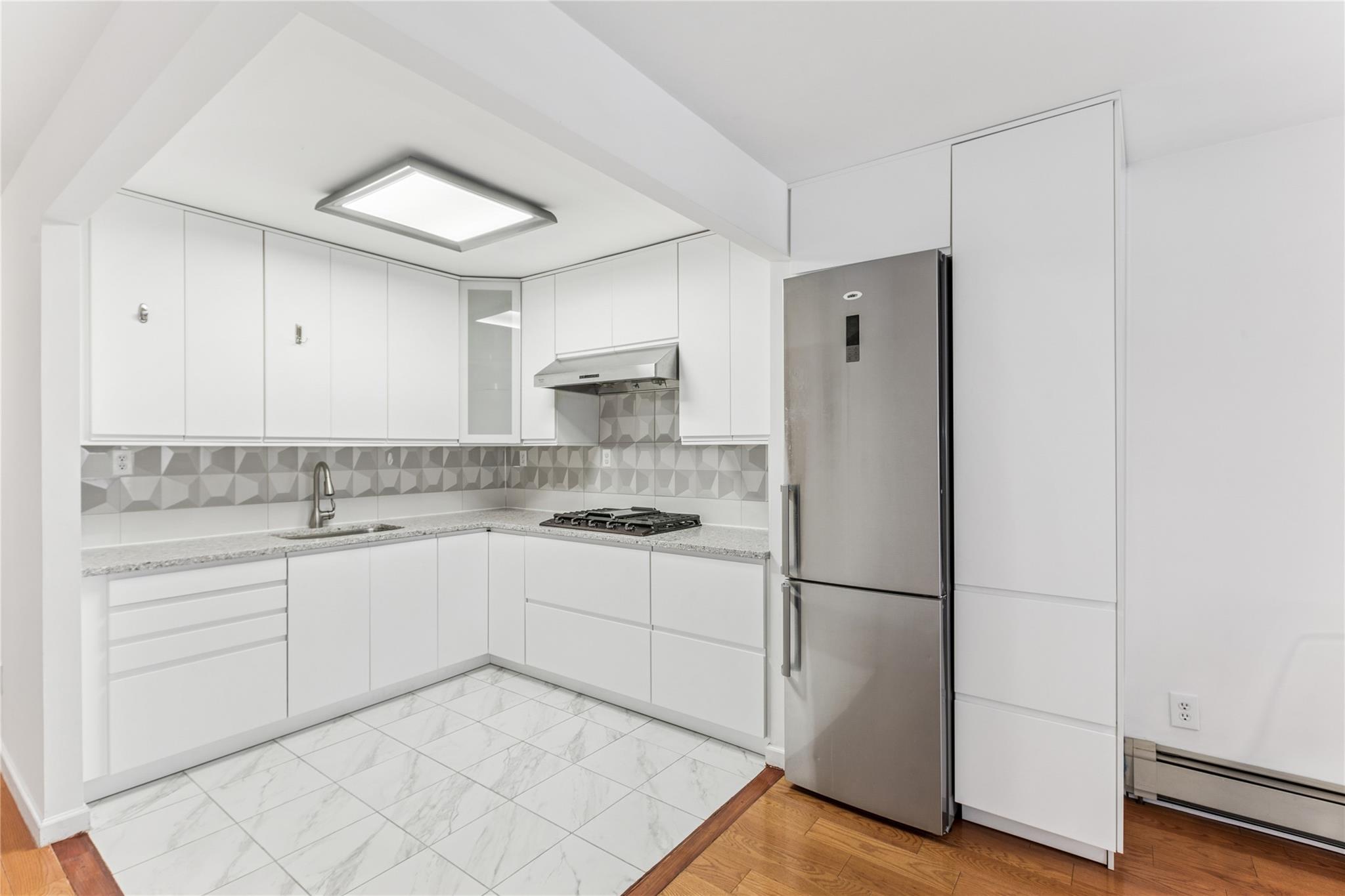 4158 Judge Street # 2B, Elmhurst, NY 11373