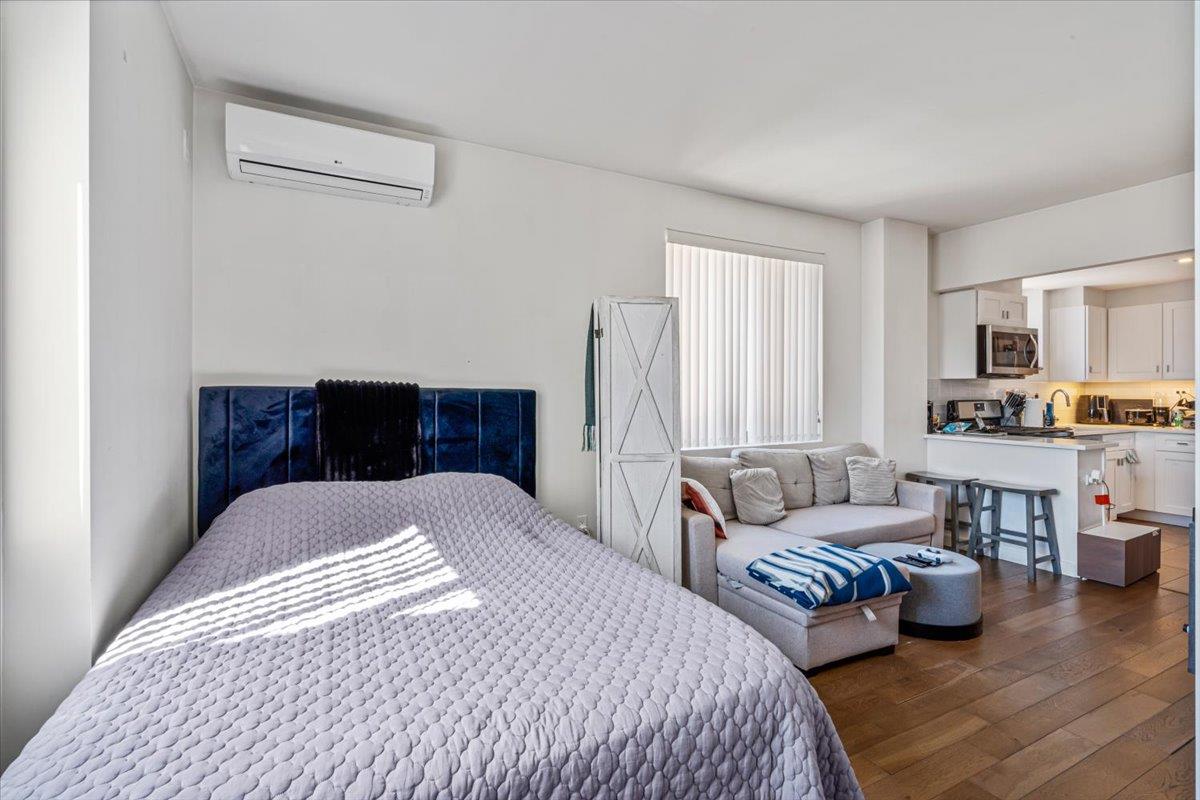 87-22 51st Avenue # 4H, Elmhurst, NY 11373