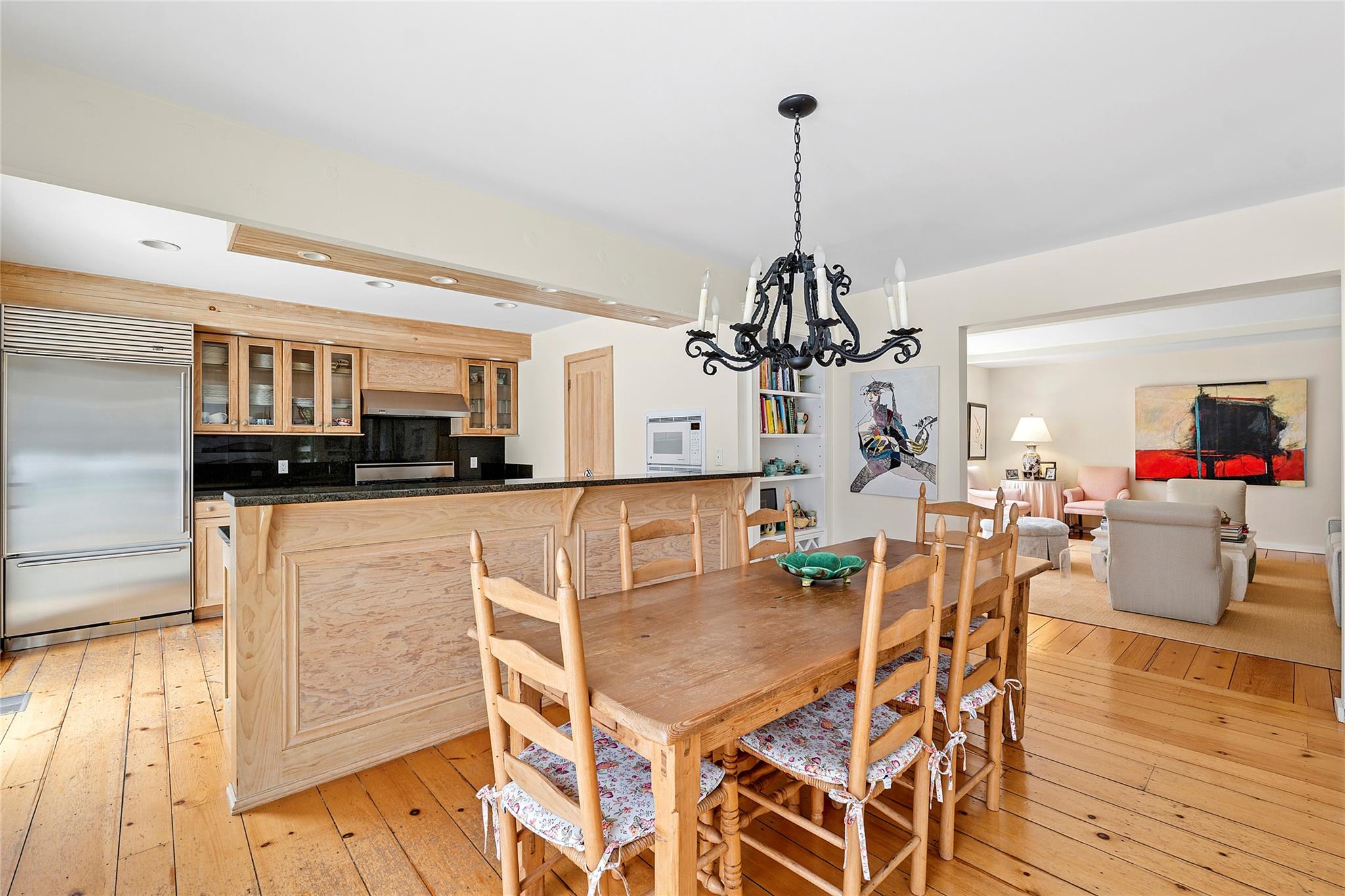 28 Georgica Close Road, East Hampton, NY 11937