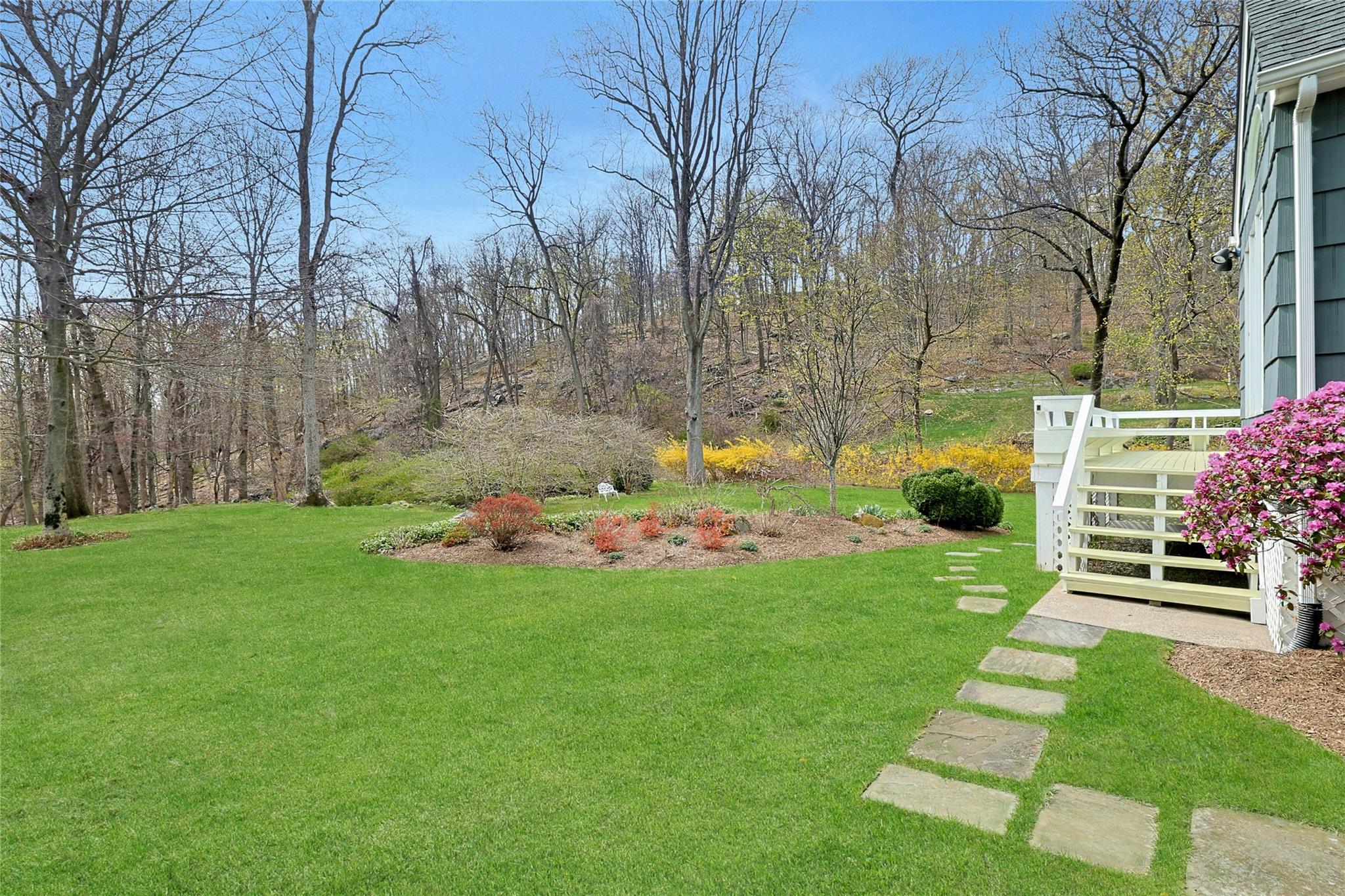 42 Cross Ridge Road, Chappaqua, NY 10514