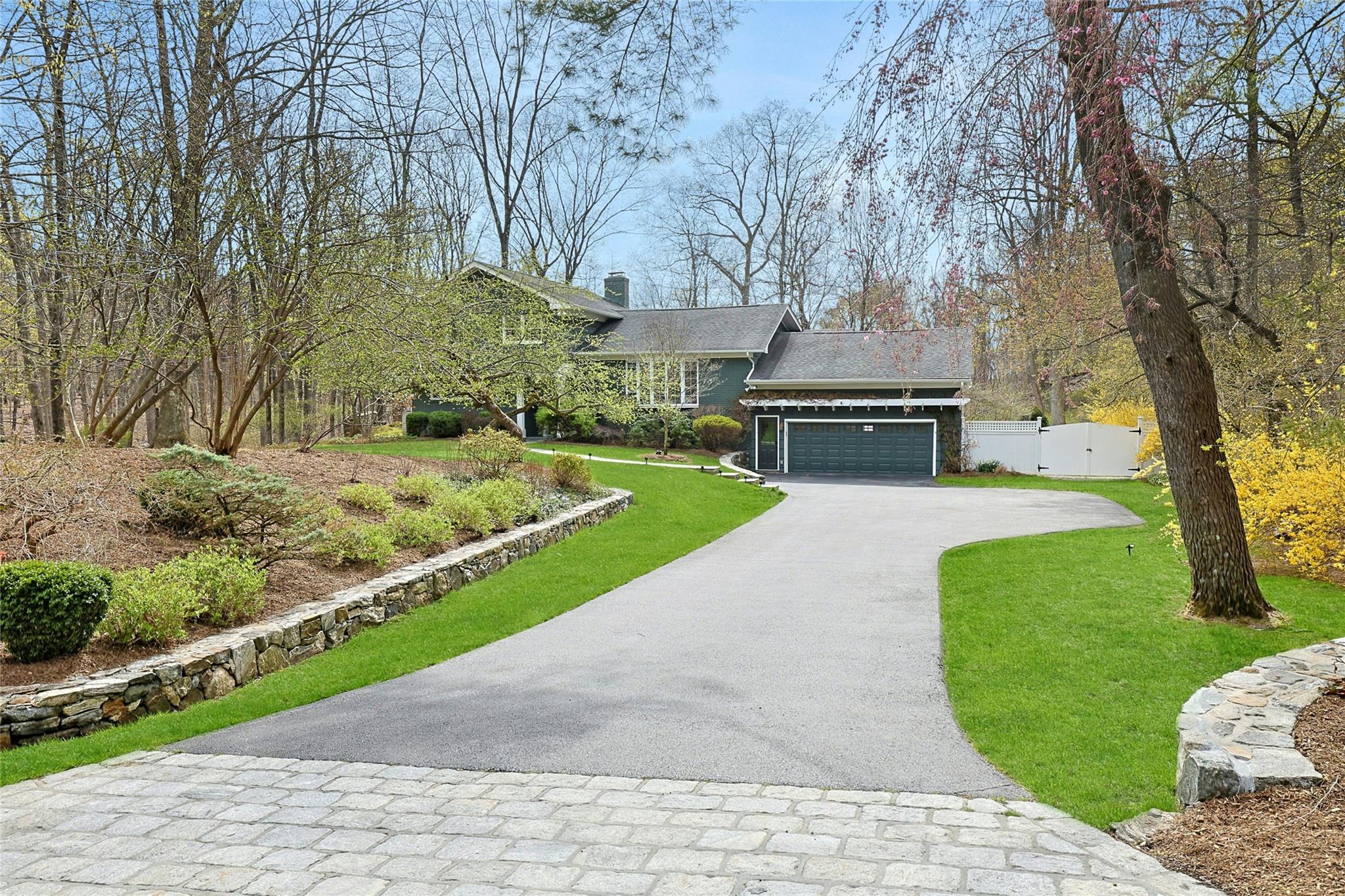 42 Cross Ridge Road, Chappaqua, NY 10514