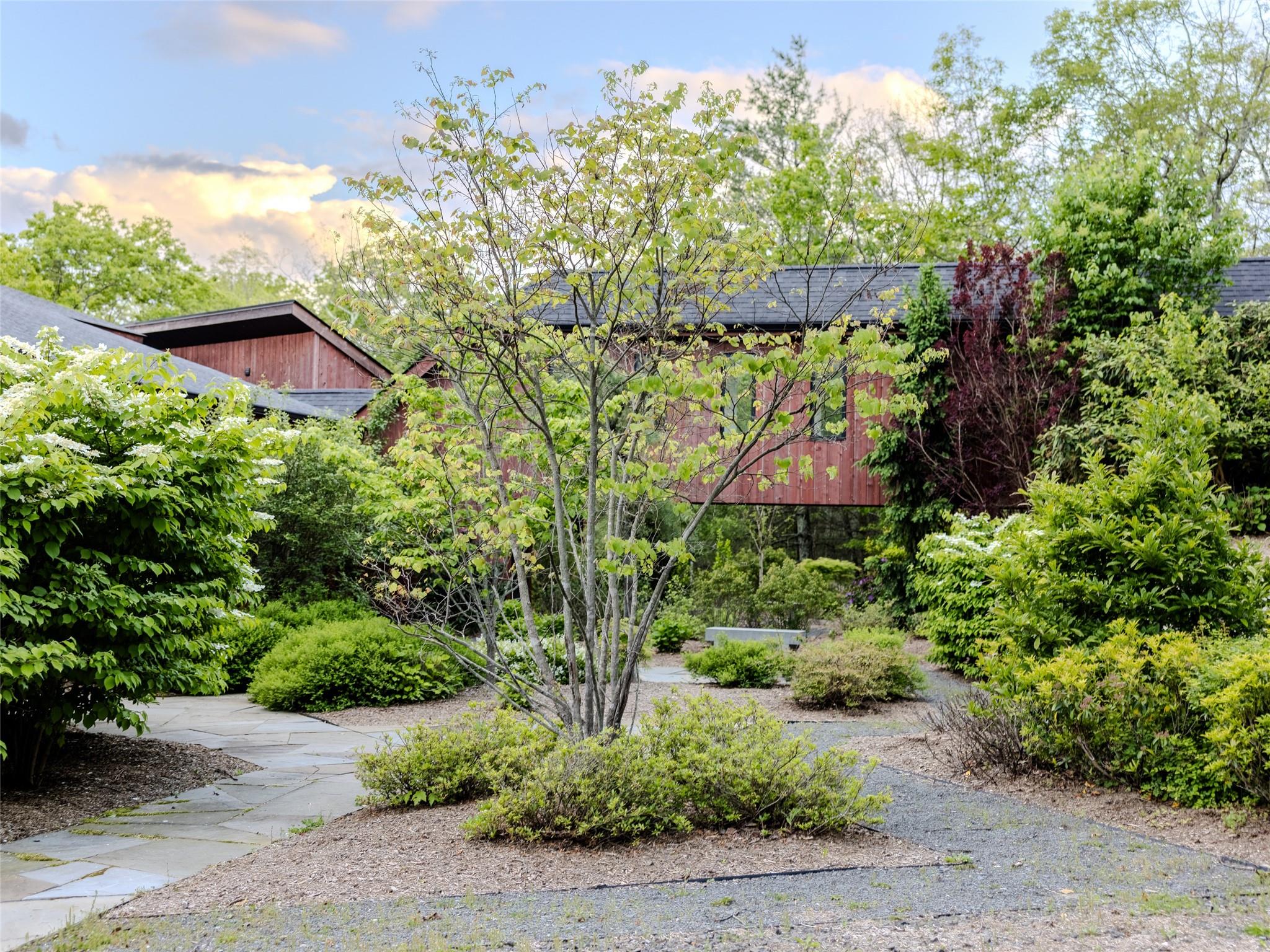 25 Vincent Place, Wurtsboro, NY 12790