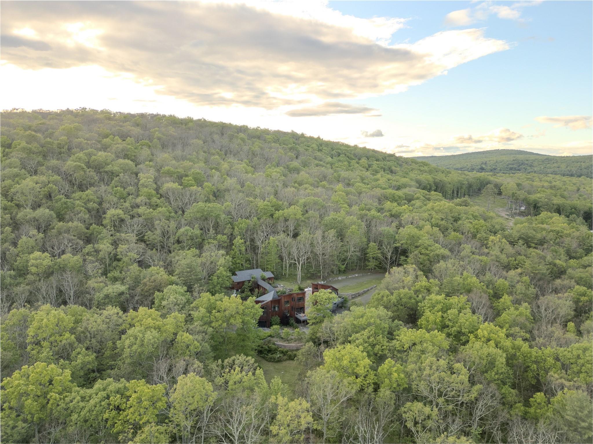 25 Vincent Place, Wurtsboro, NY 12790