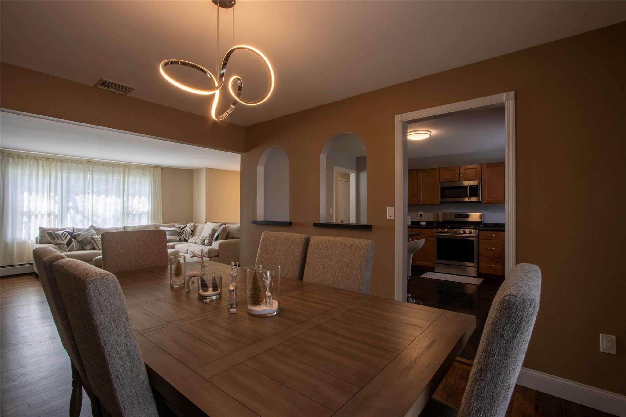 108 Parkdale Drive, New Windsor, NY 12553