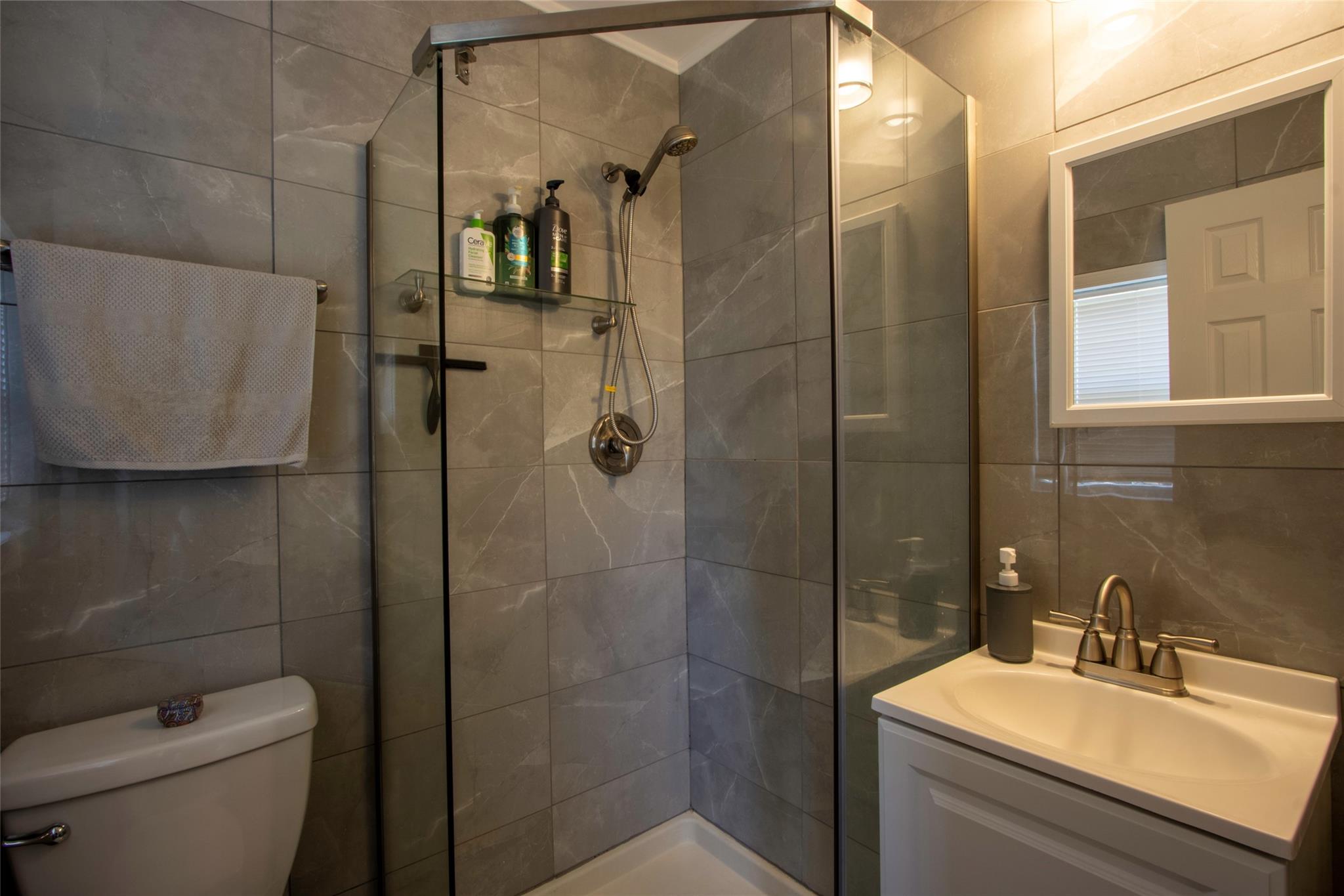 108 Parkdale Drive, New Windsor, NY 12553